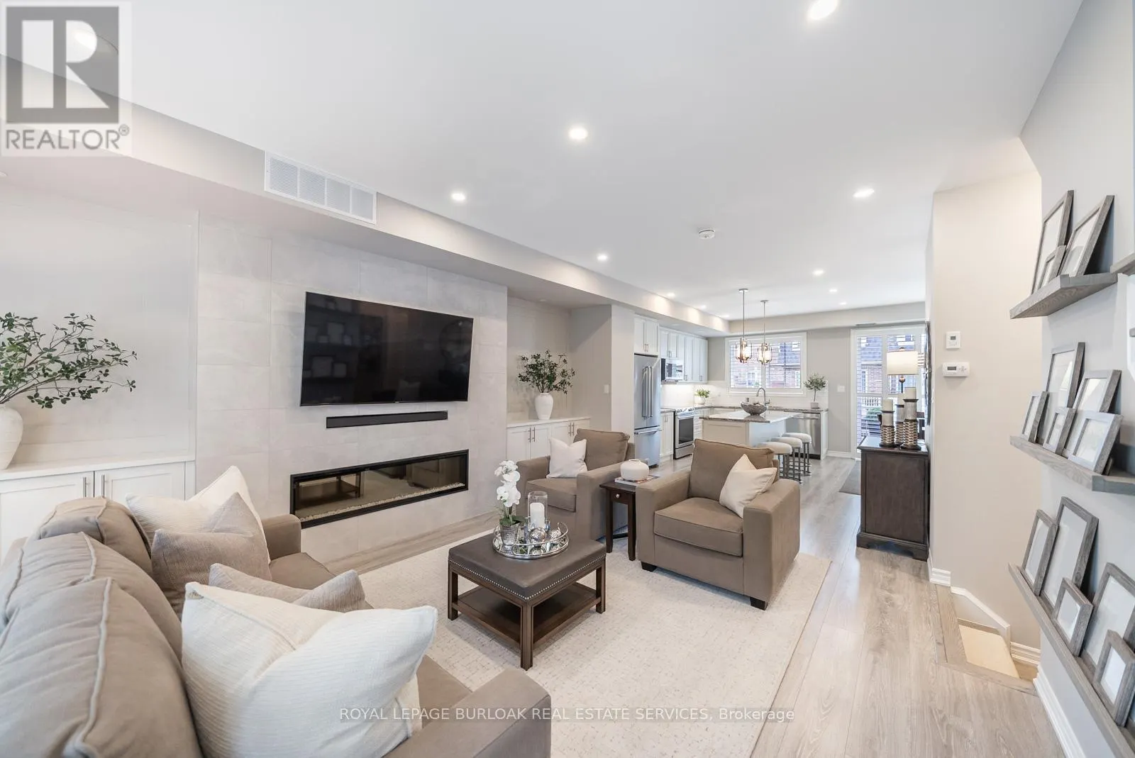 8 - 2362 NEW STREET