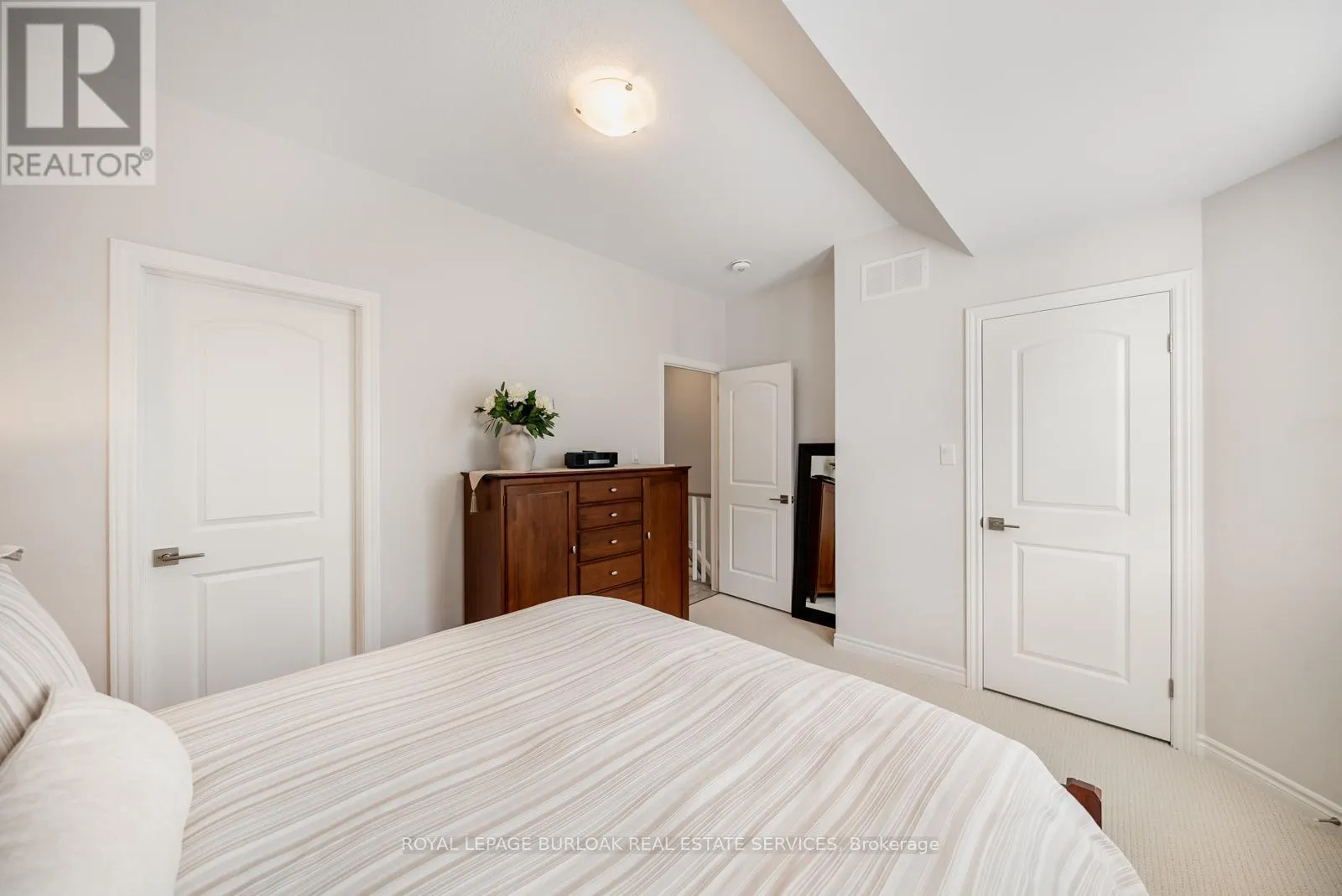 8 - 2362 NEW STREET