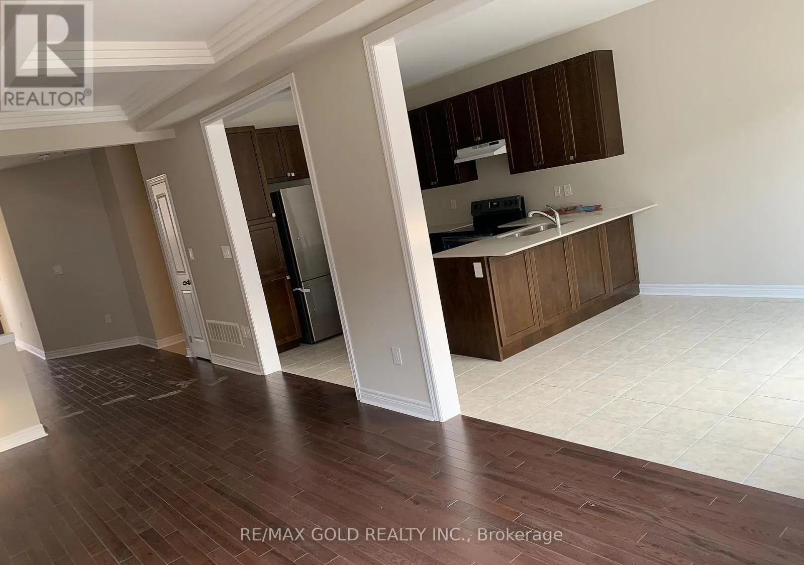 140 FINEGAN CIRCLE