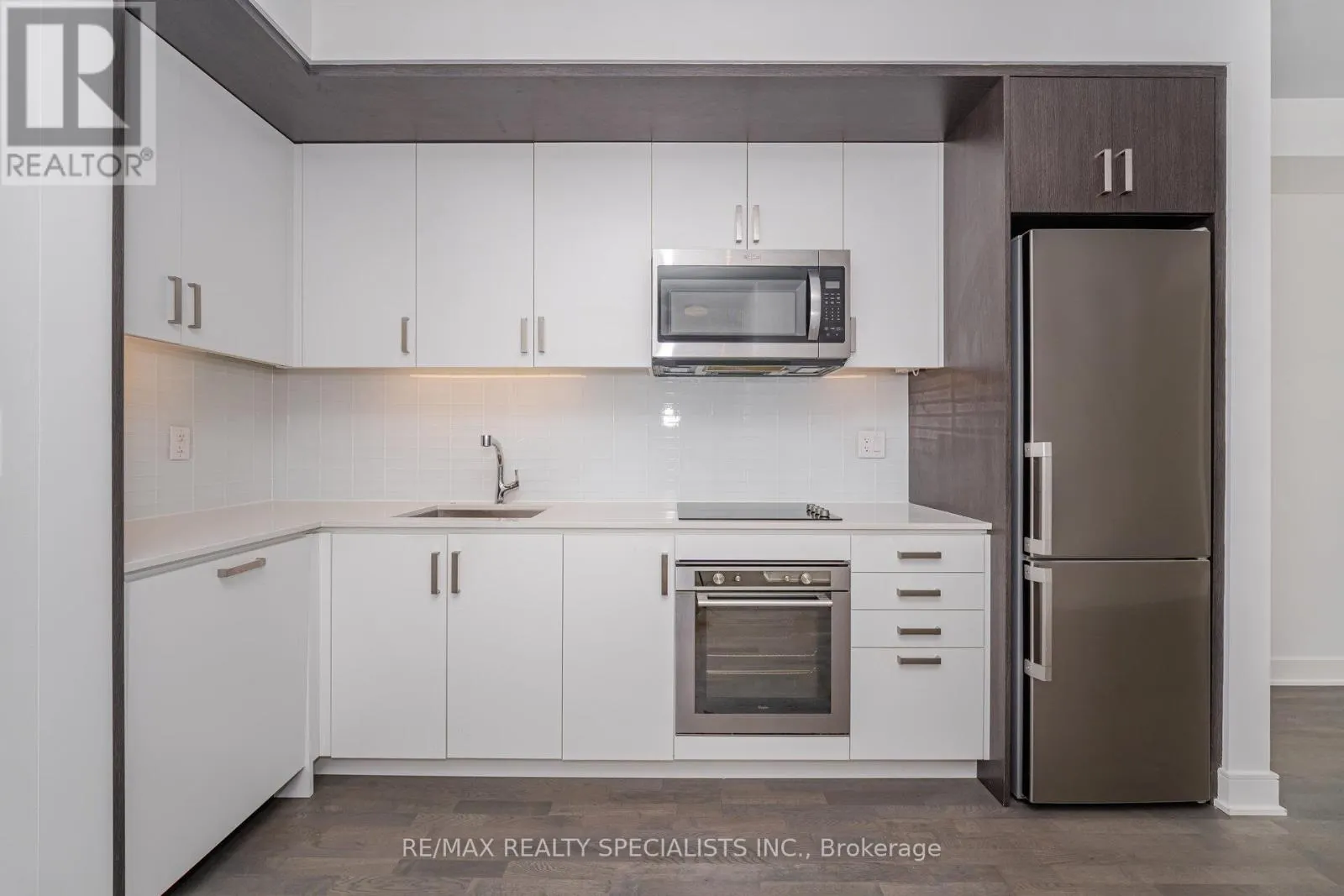 258 - 1575 LAKESHORE ROAD W
