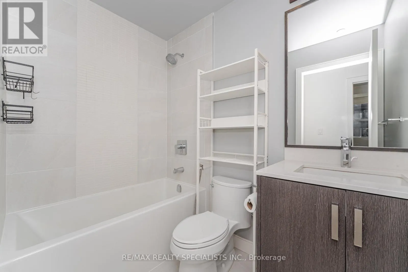 258 - 1575 LAKESHORE ROAD W