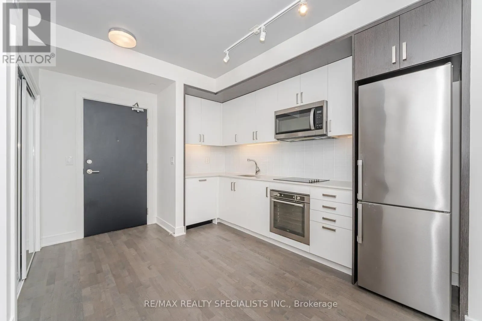 258 - 1575 LAKESHORE ROAD W