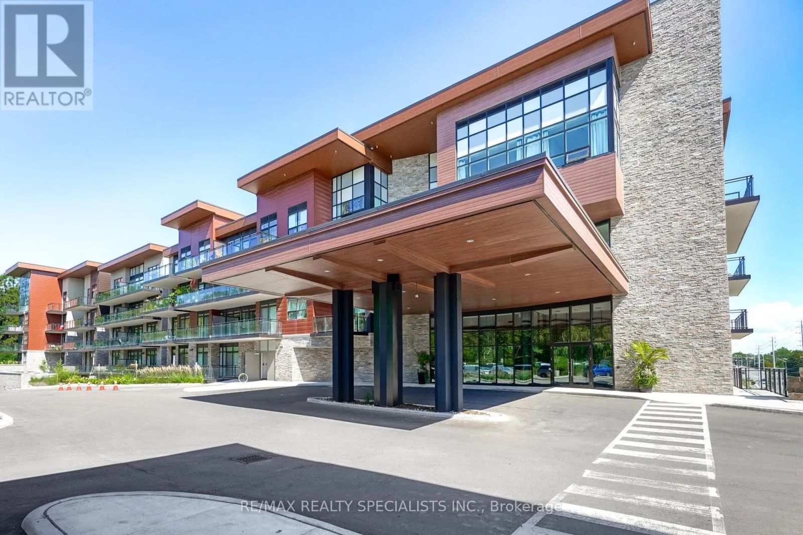 258 - 1575 LAKESHORE ROAD W