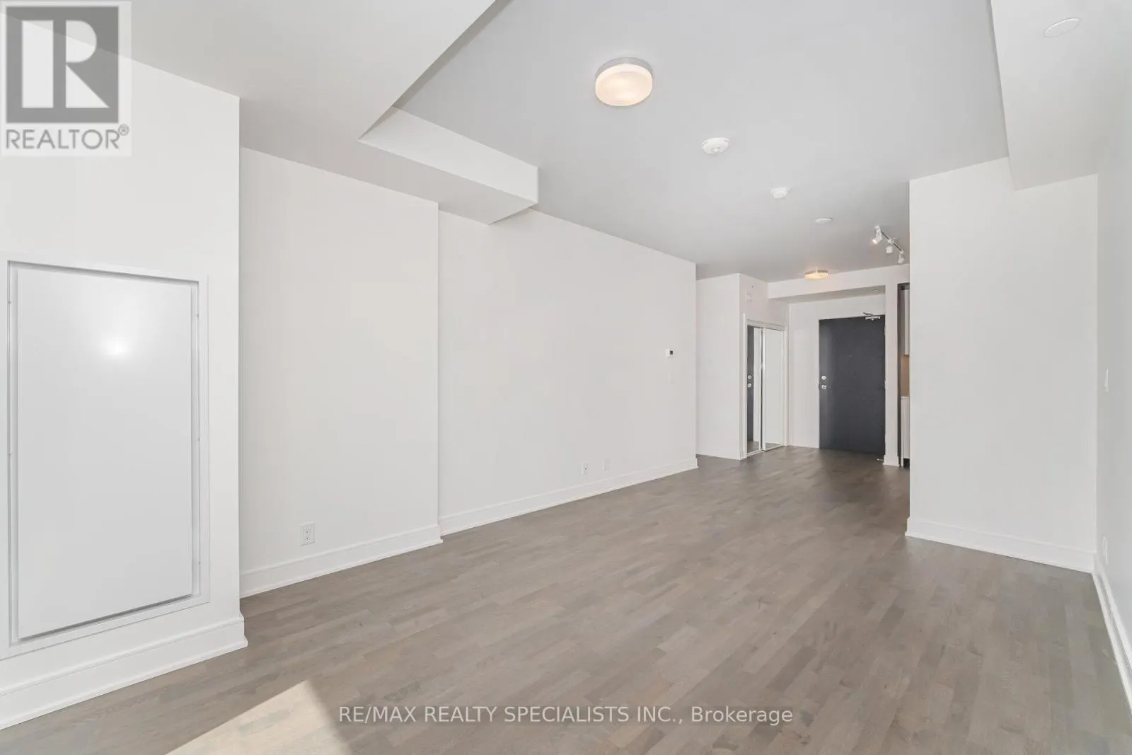 258 - 1575 LAKESHORE ROAD W