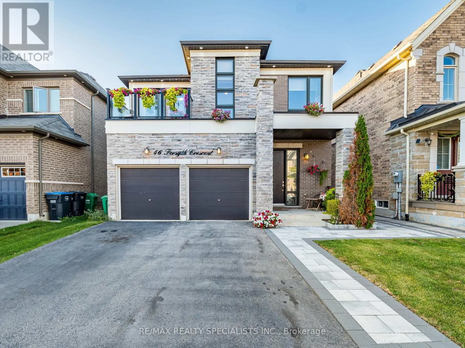 46 FORSYTH CRESCENT