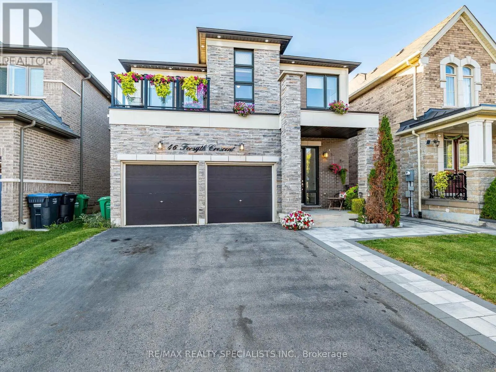 46 FORSYTH CRESCENT