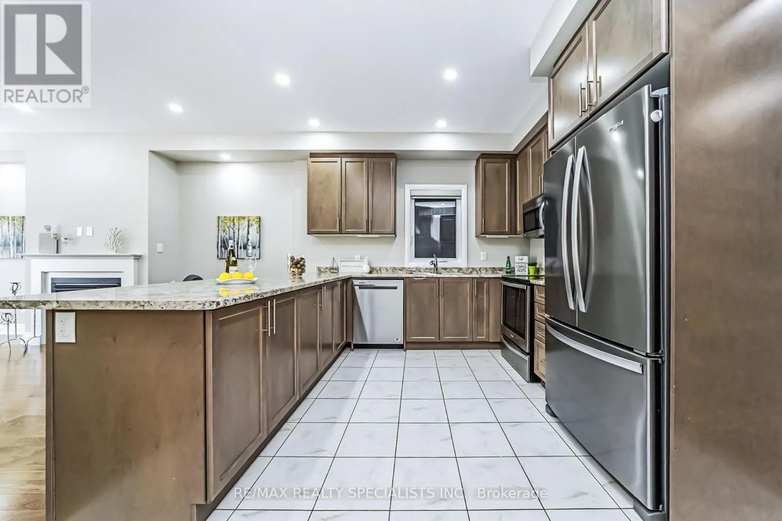 16 DALBEATTIE DRIVE