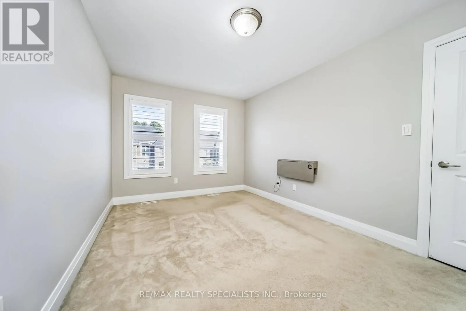 16 DALBEATTIE DRIVE