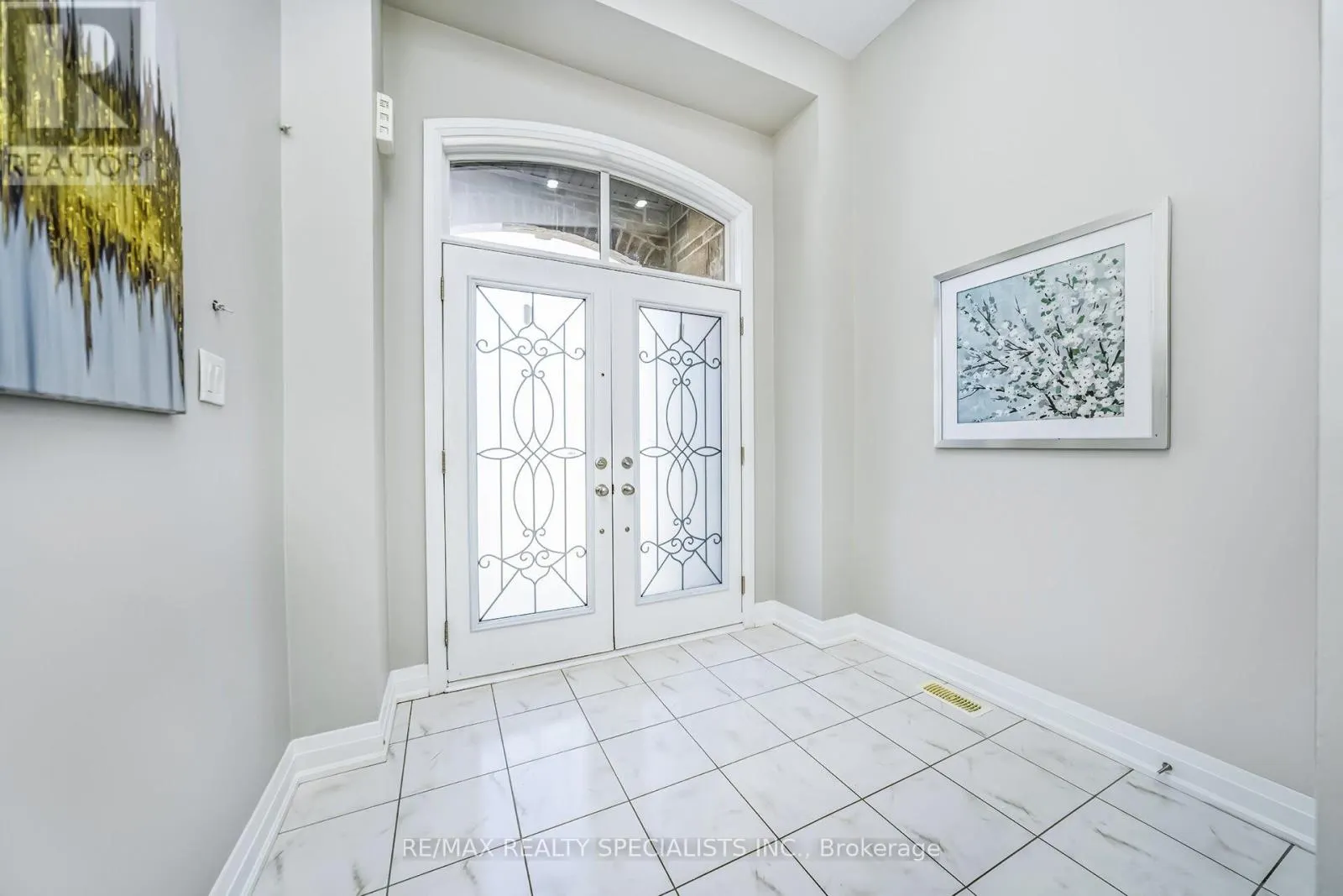 16 DALBEATTIE DRIVE