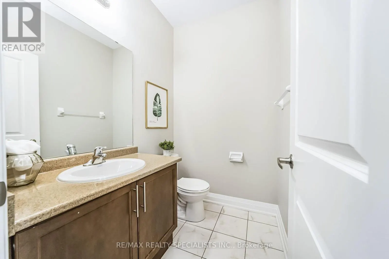 16 DALBEATTIE DRIVE