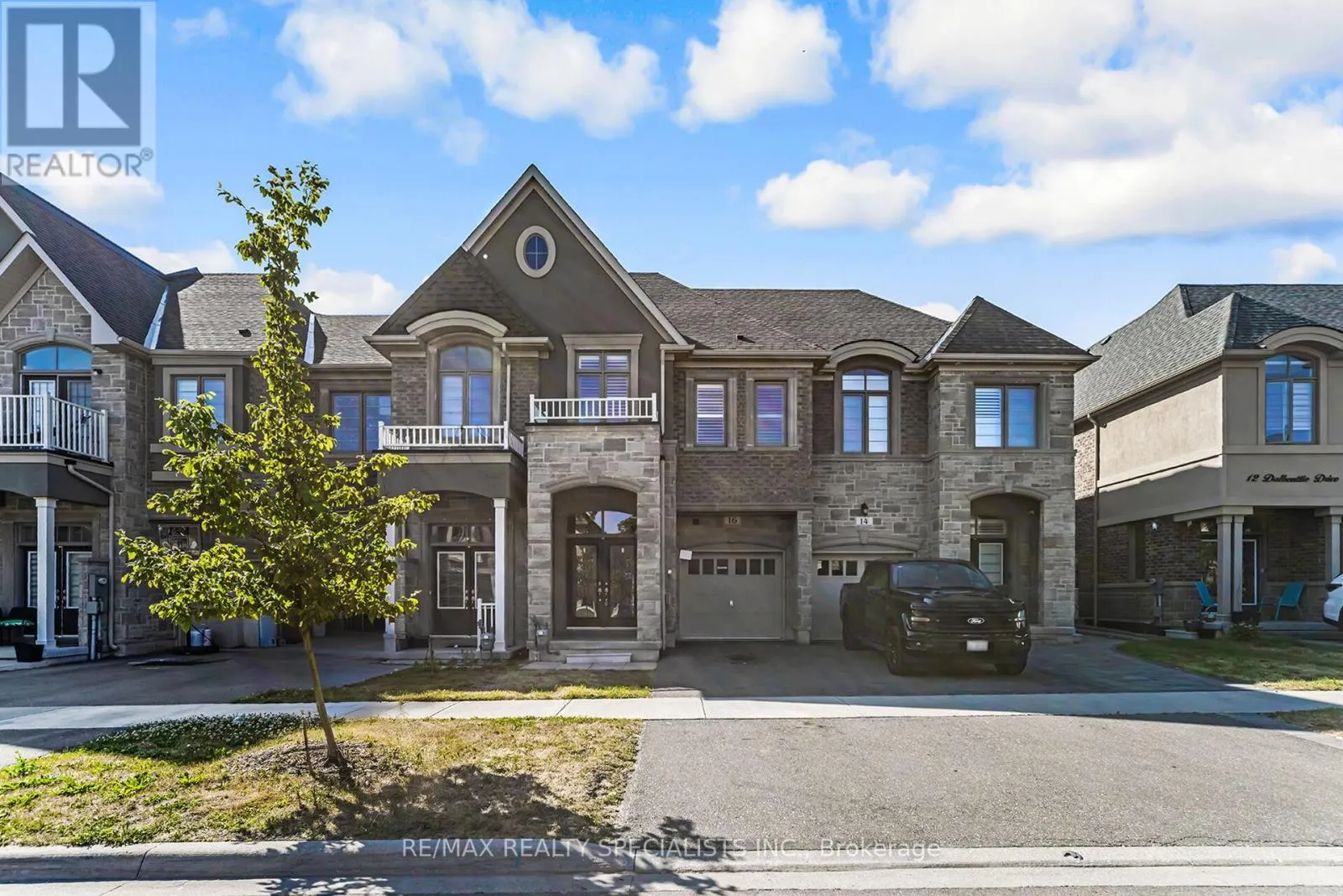16 DALBEATTIE DRIVE