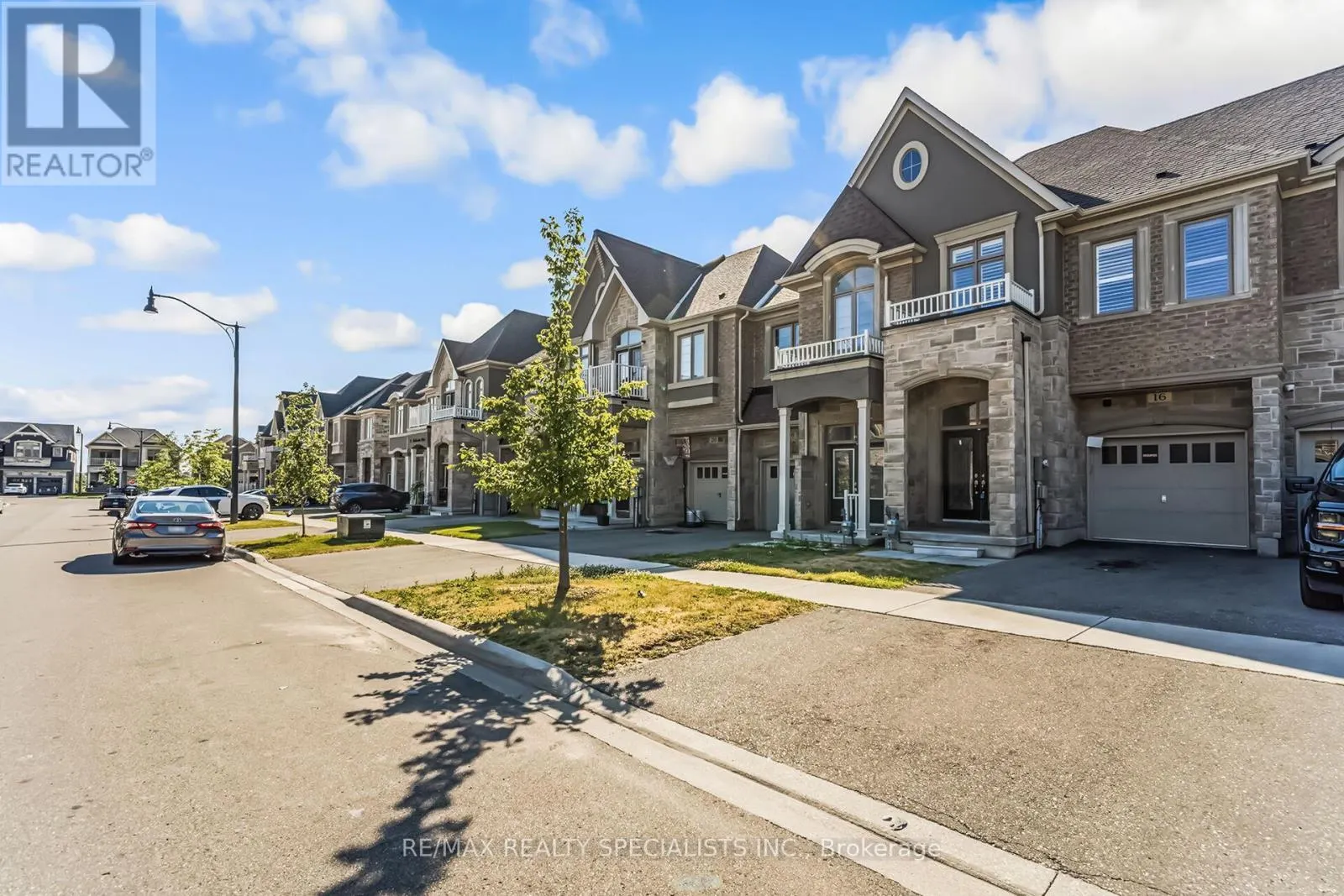 16 DALBEATTIE DRIVE