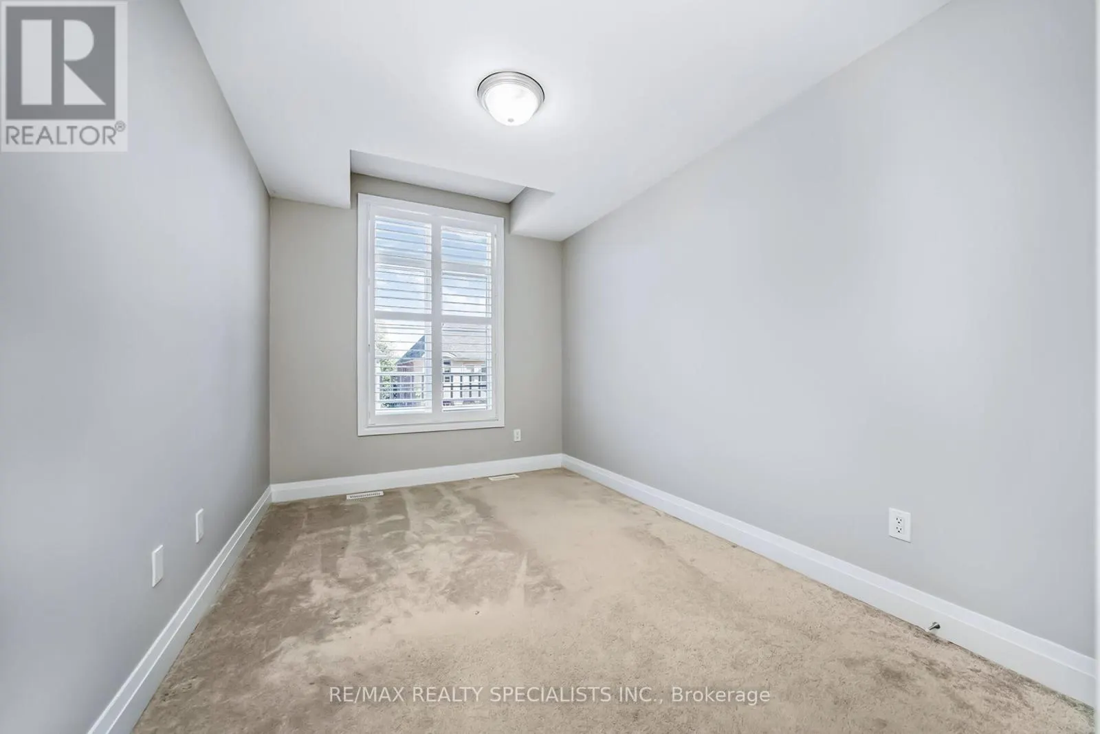 16 DALBEATTIE DRIVE