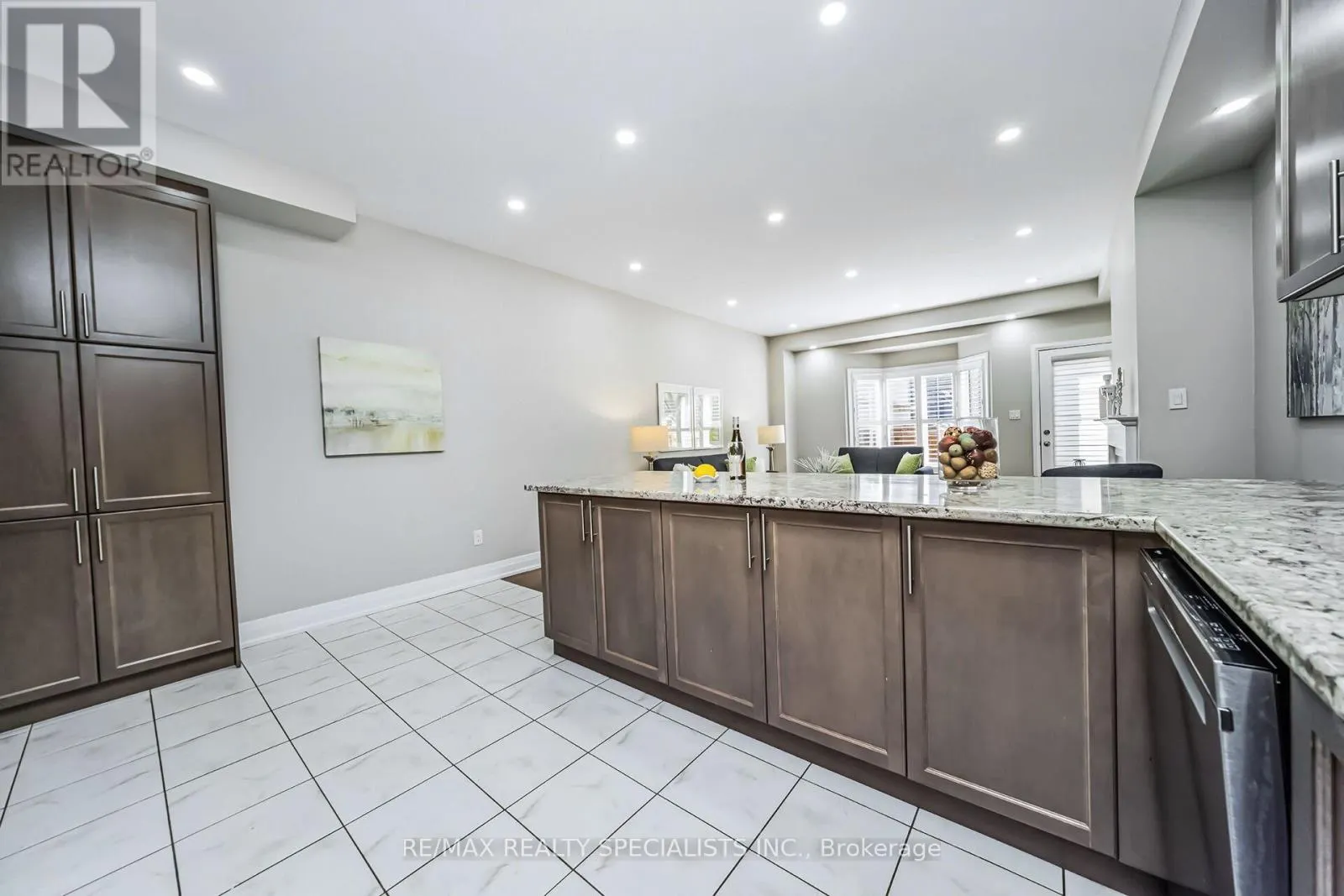 16 DALBEATTIE DRIVE