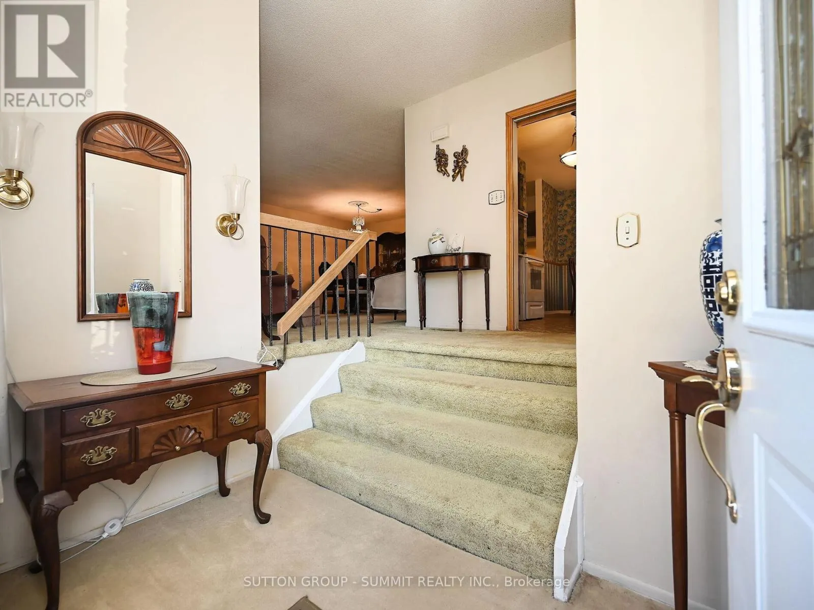 3232 MCCARTHY COURT