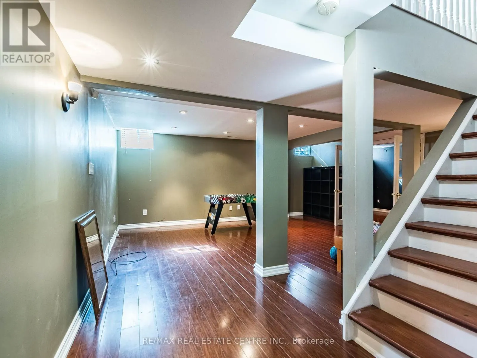 3927 MAYLA DRIVE