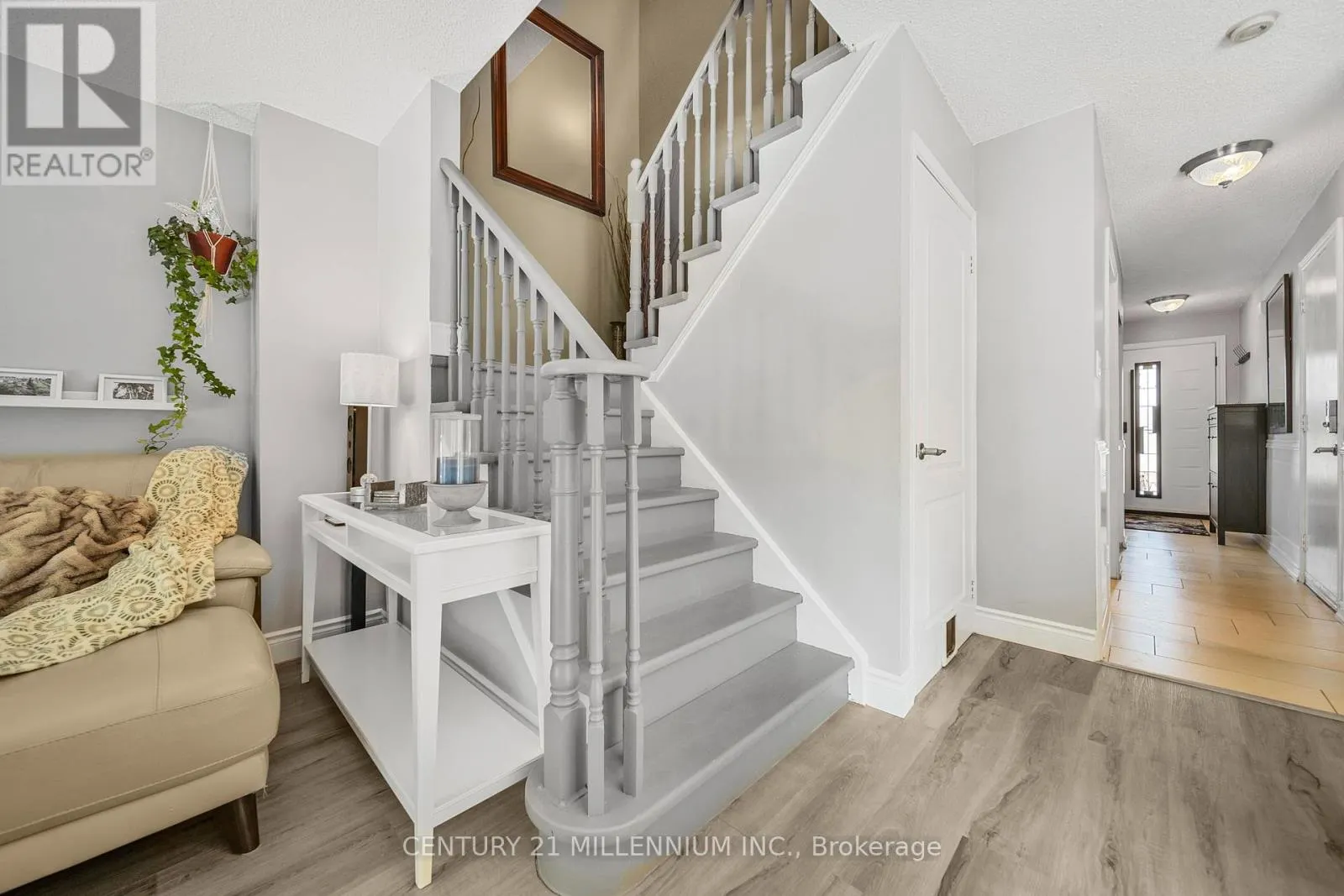 34 GARDENIA WAY