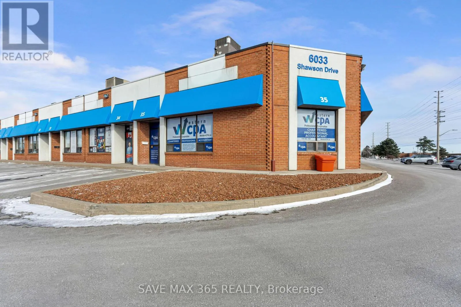 35 - 6033 SHAWSON DRIVE