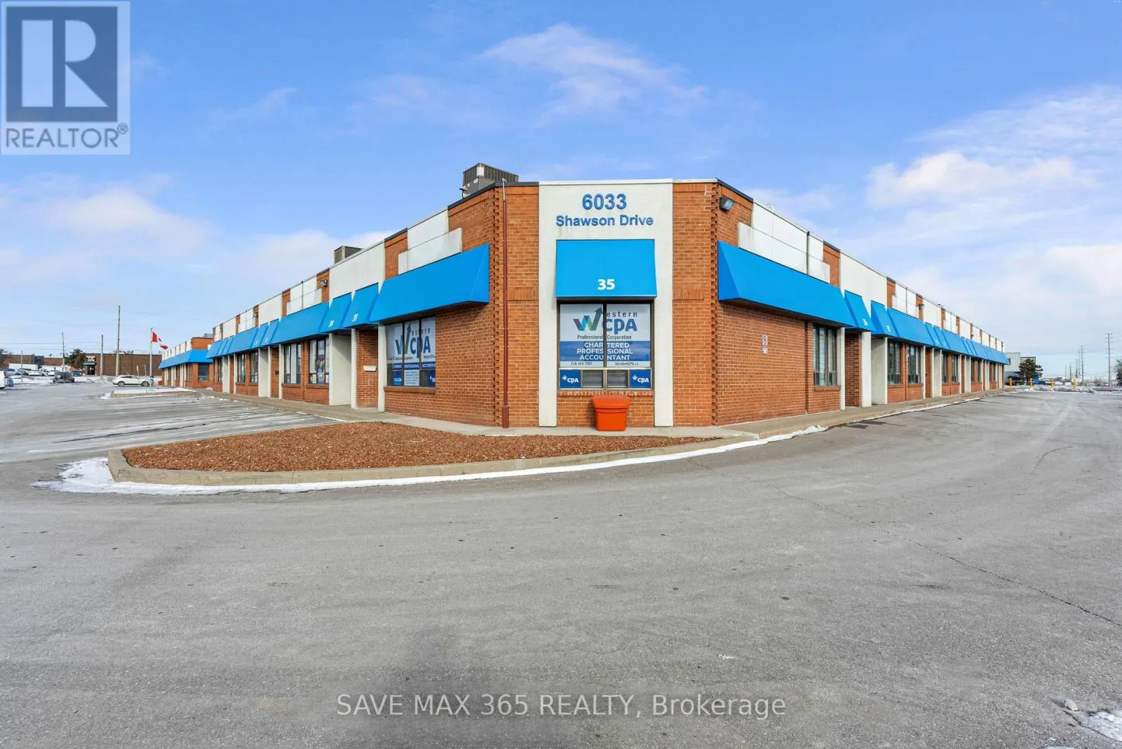 35 - 6033 SHAWSON DRIVE