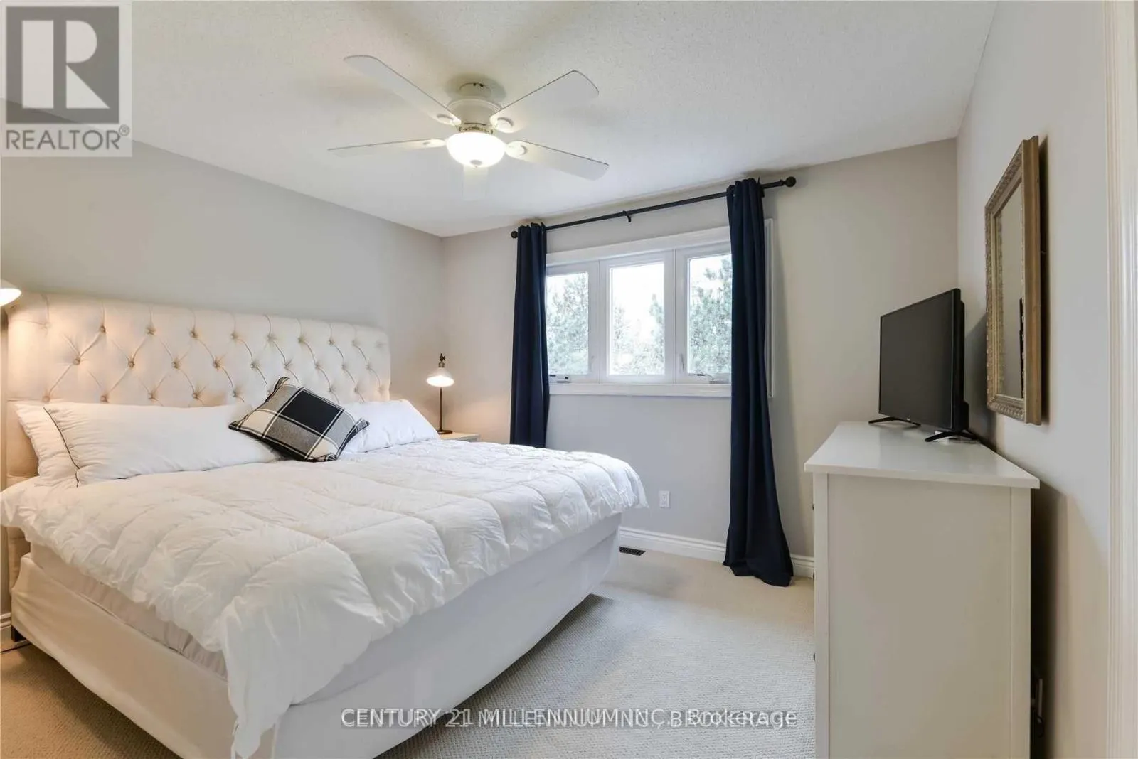 32 GARDENIA WAY