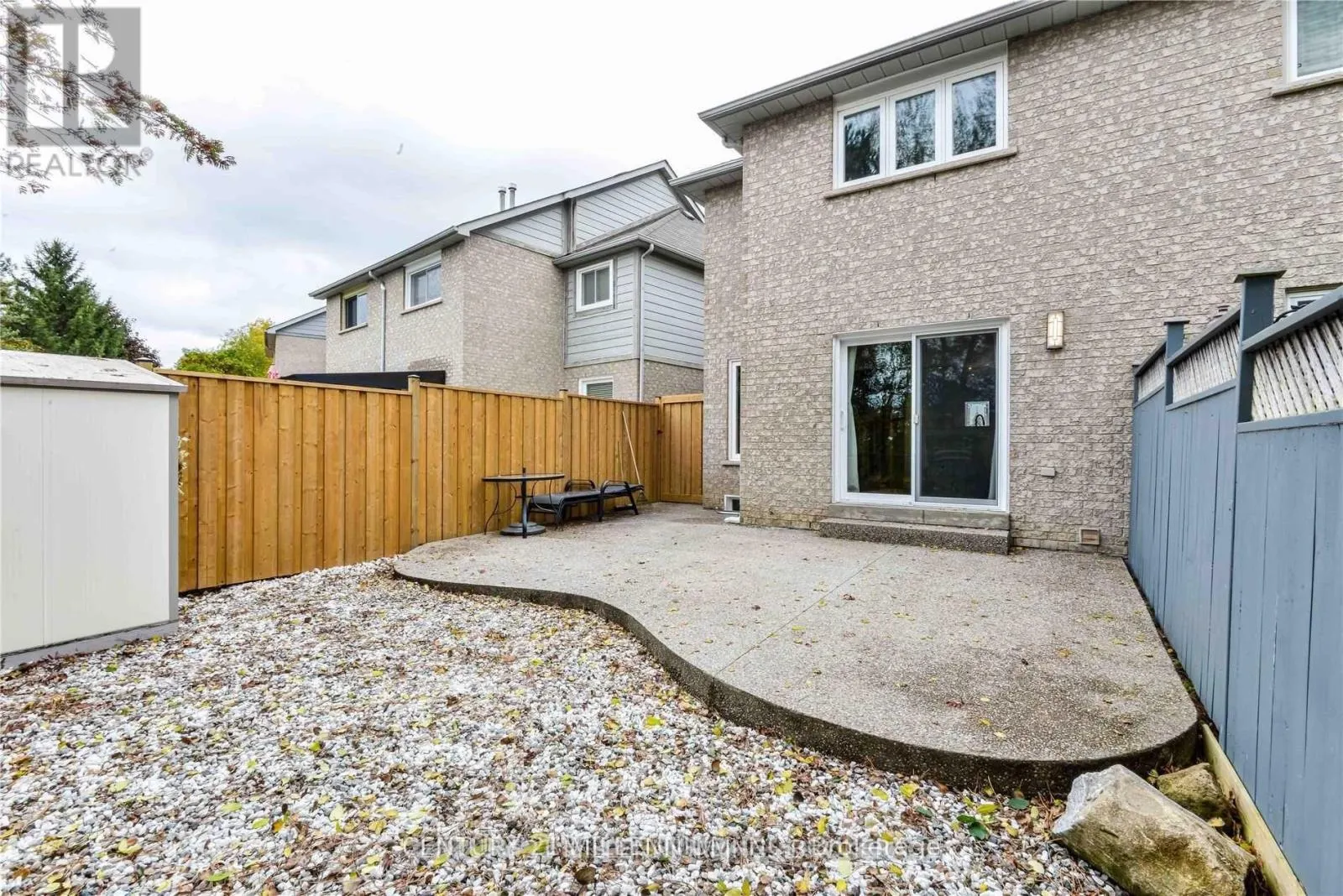 32 GARDENIA WAY