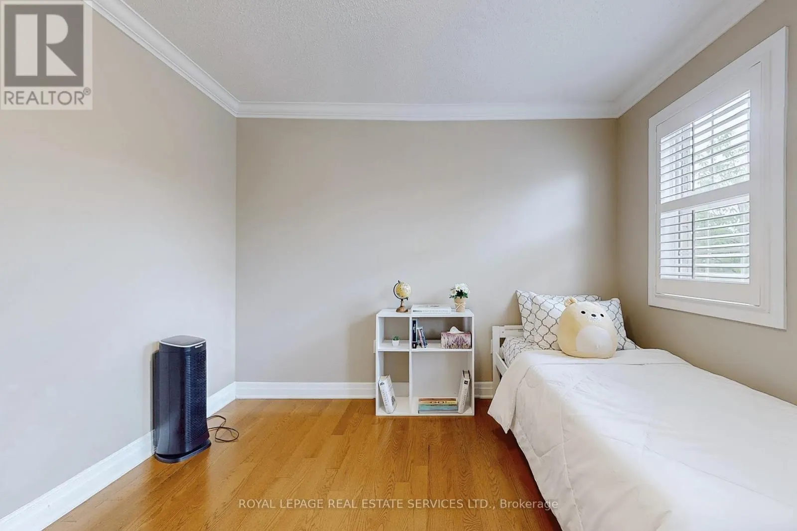 659 HOOD TERRACE