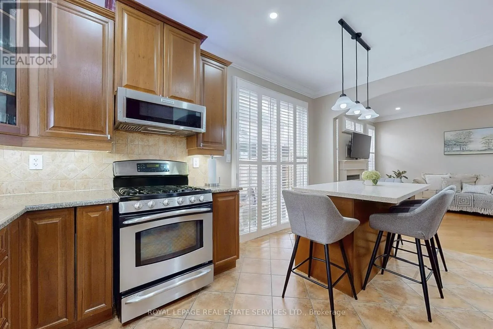 659 HOOD TERRACE