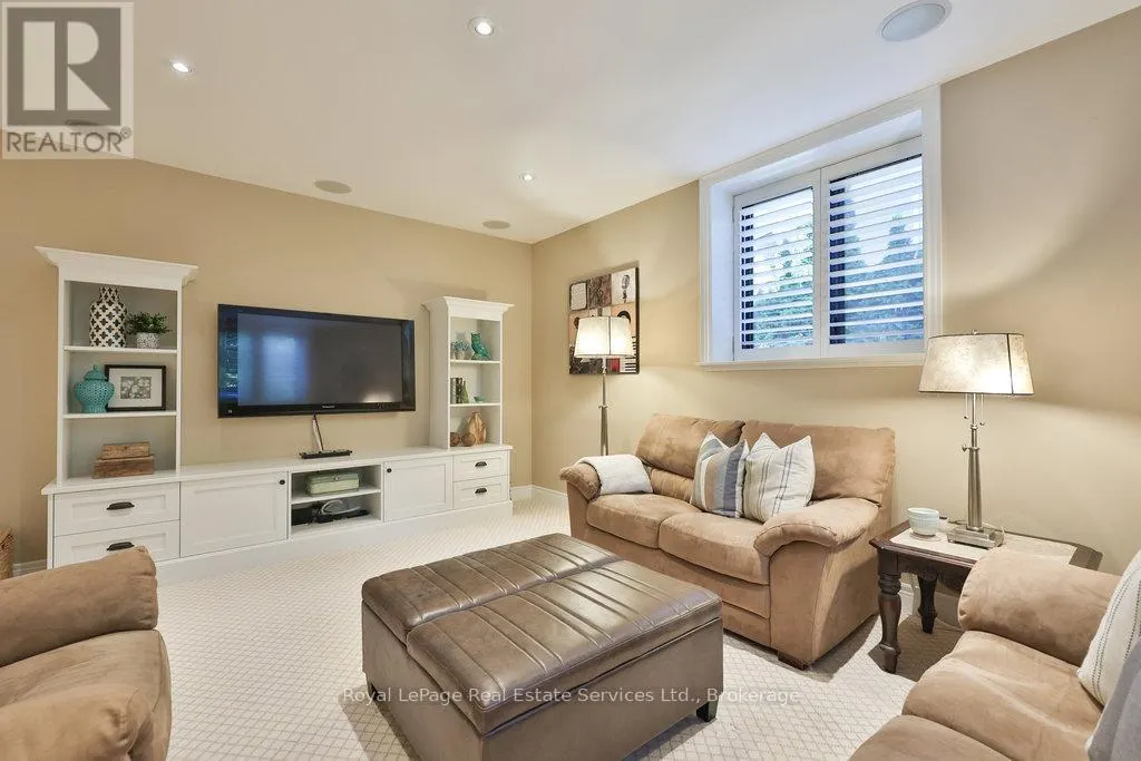 2218 HAMPSTEAD ROAD
