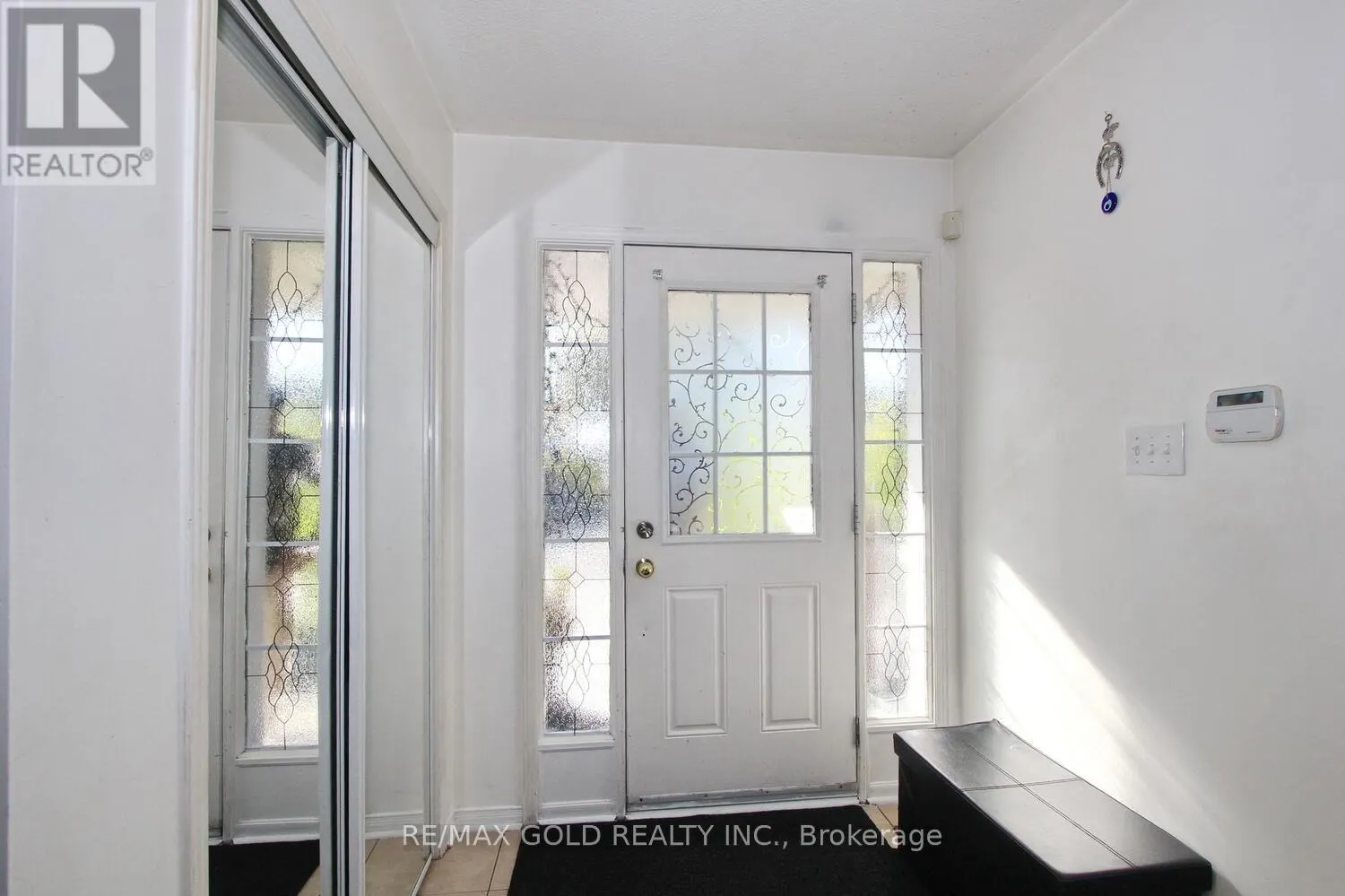 25 WICKLOW ROAD E