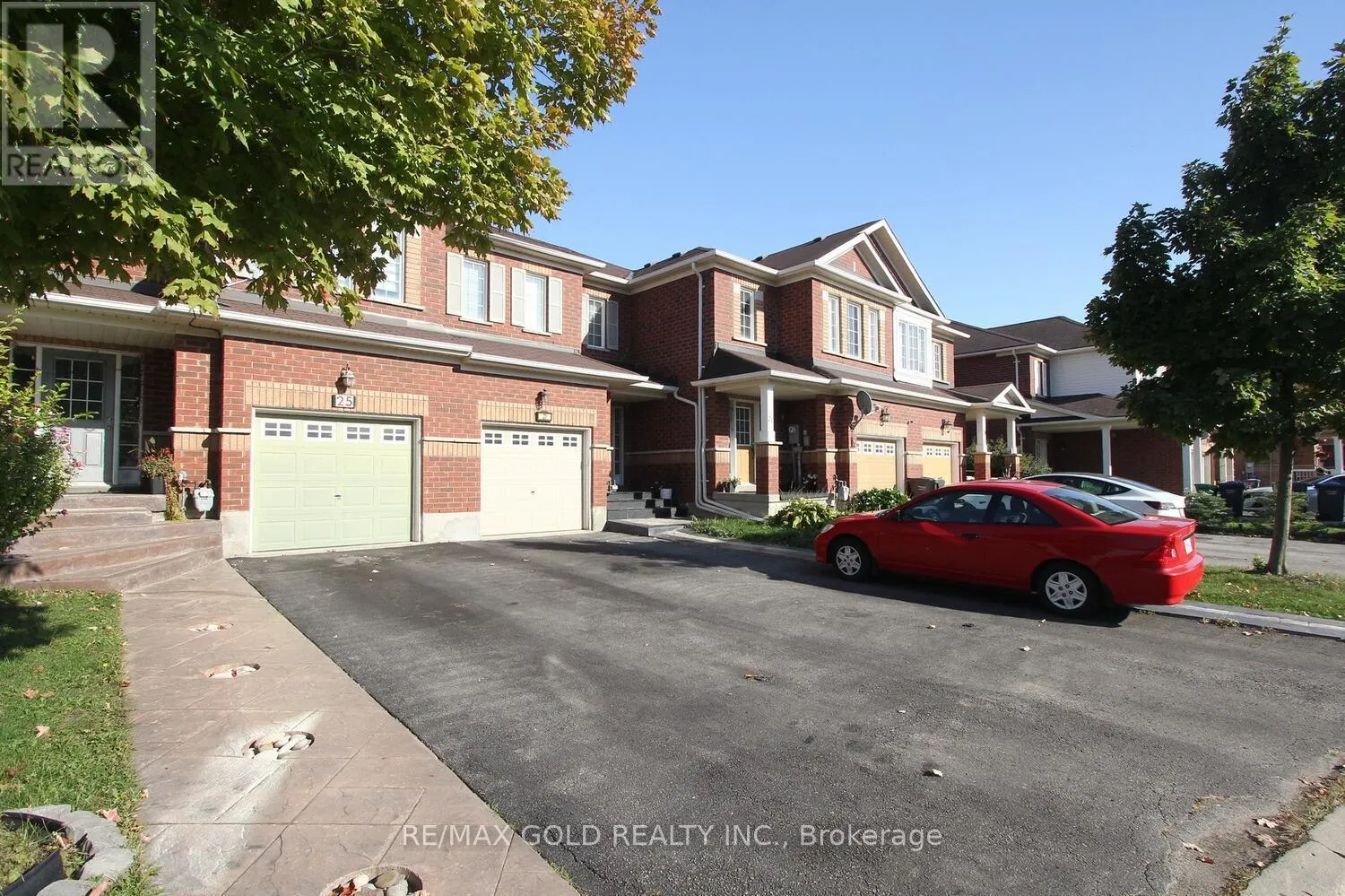 25 WICKLOW ROAD E