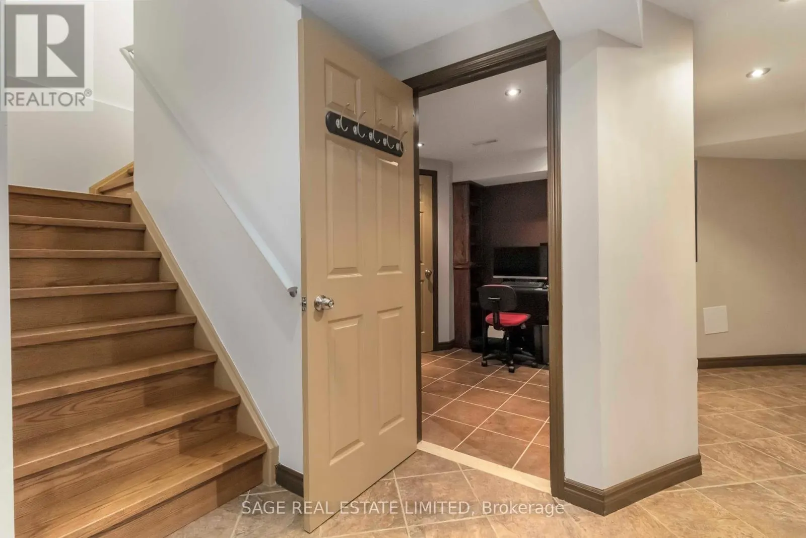 4159 CASTLEBURY STREET