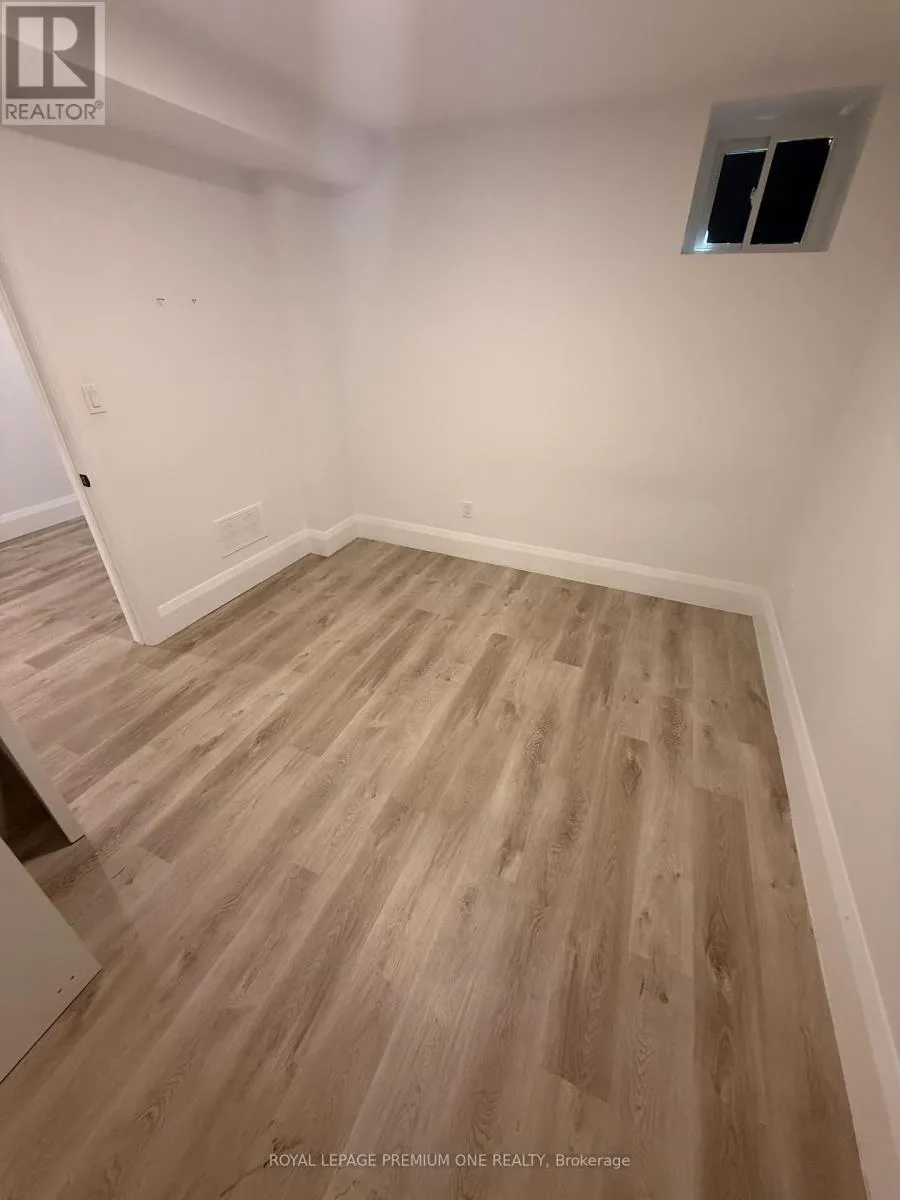 BASEMENT - 39 LONBOROUGH AVENUE