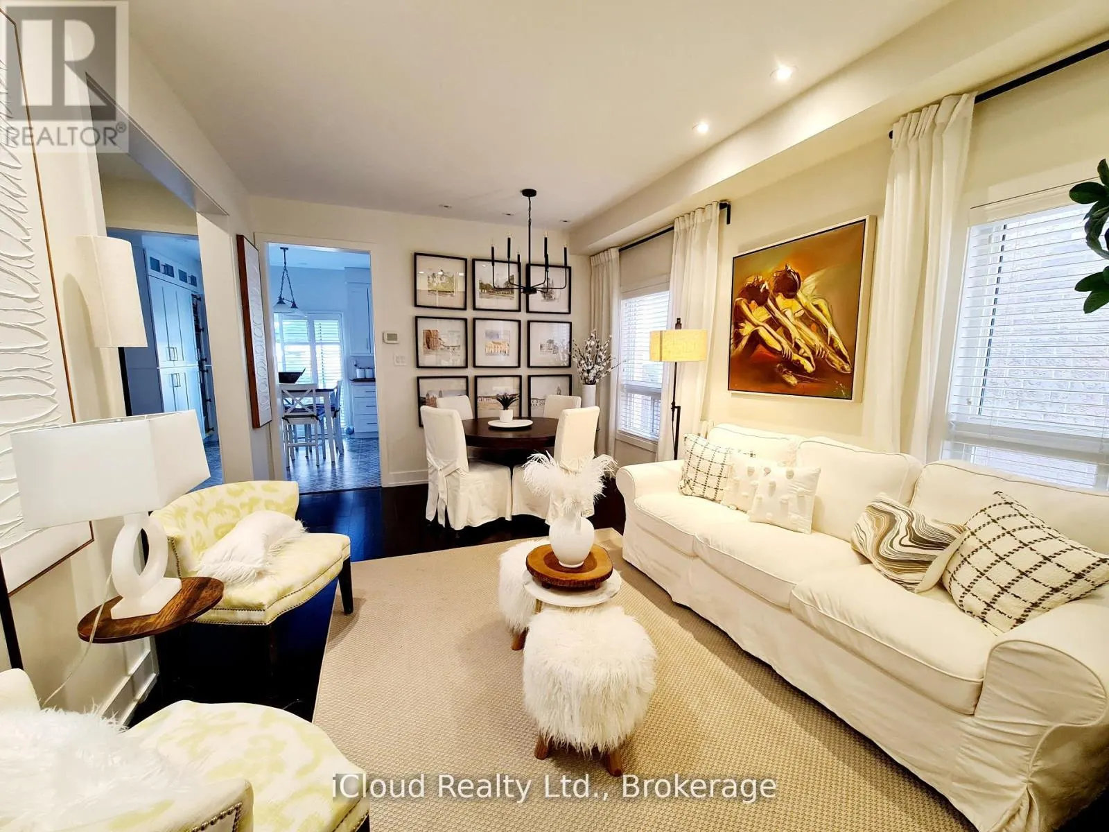 22 FALLGATE DRIVE