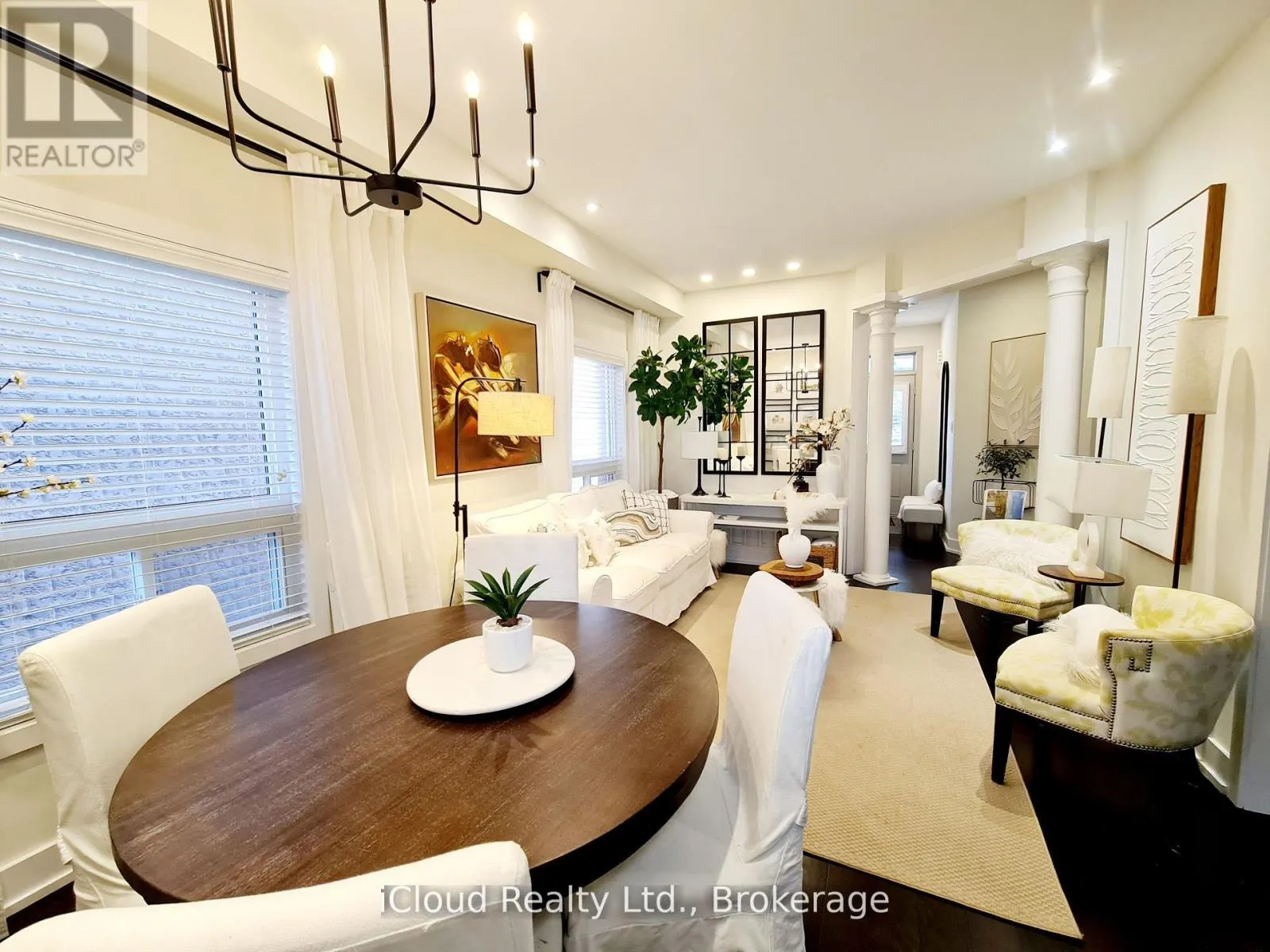 22 FALLGATE DRIVE