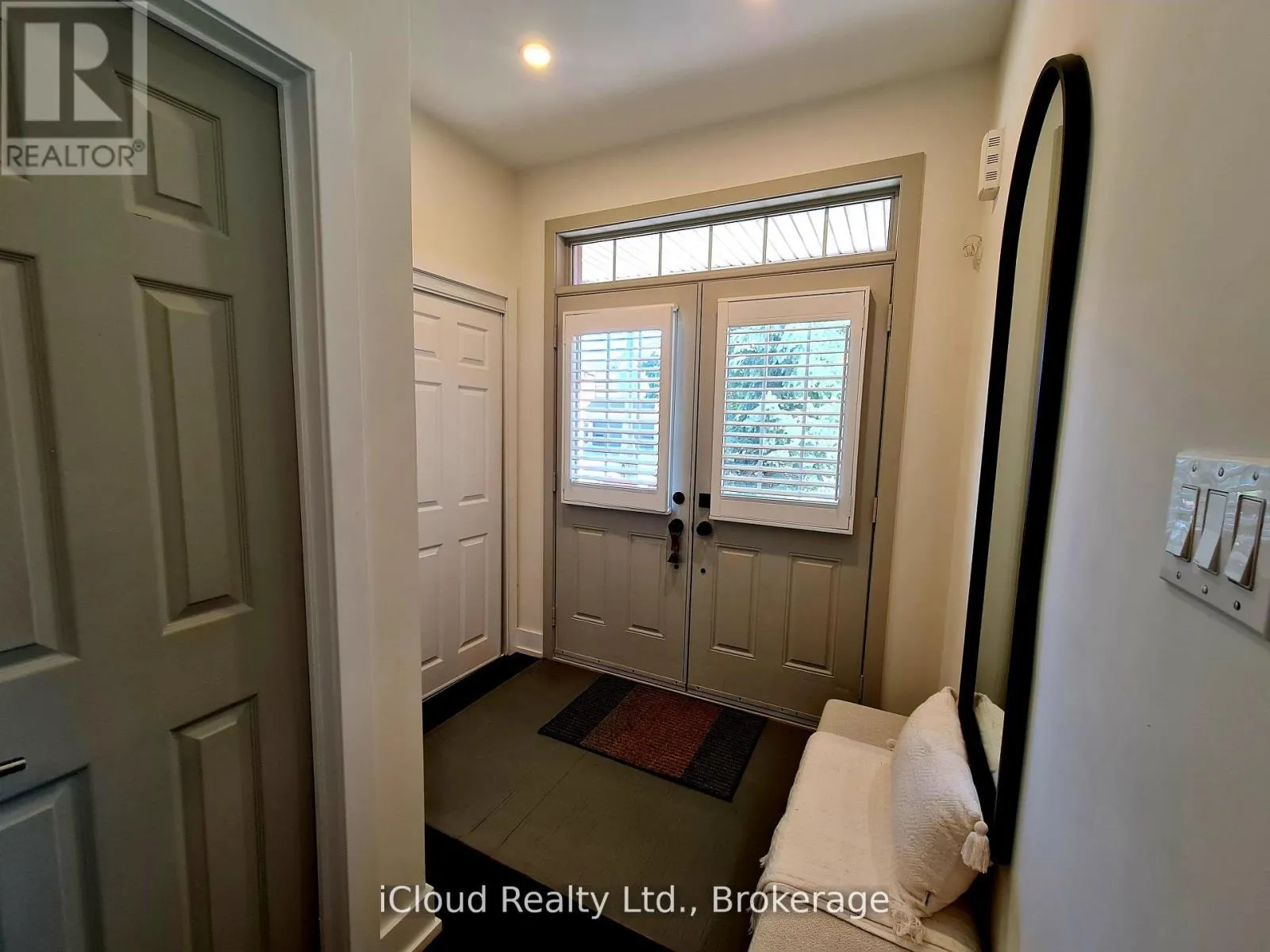 22 FALLGATE DRIVE