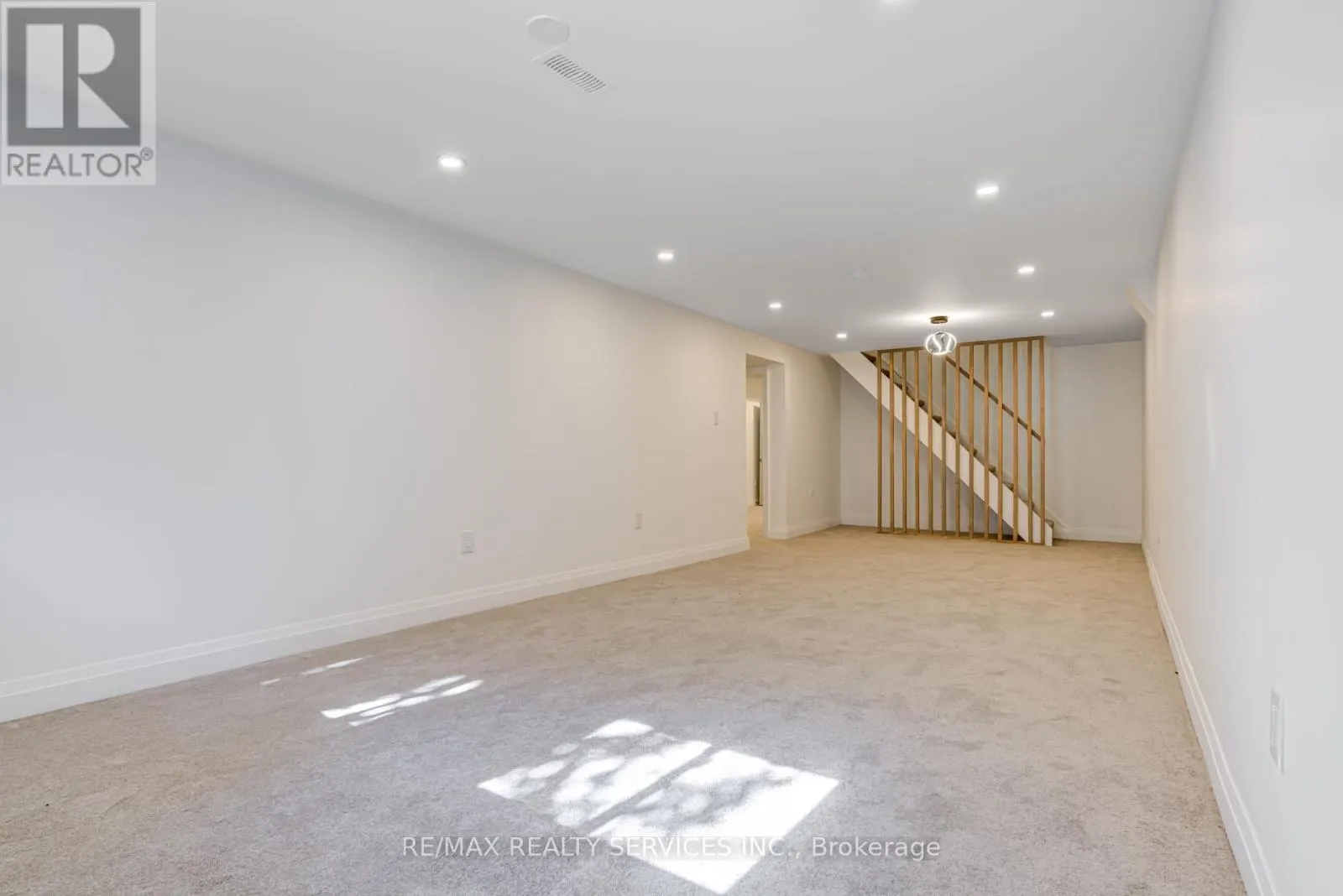 5133 CHERRYHILL CRESCENT