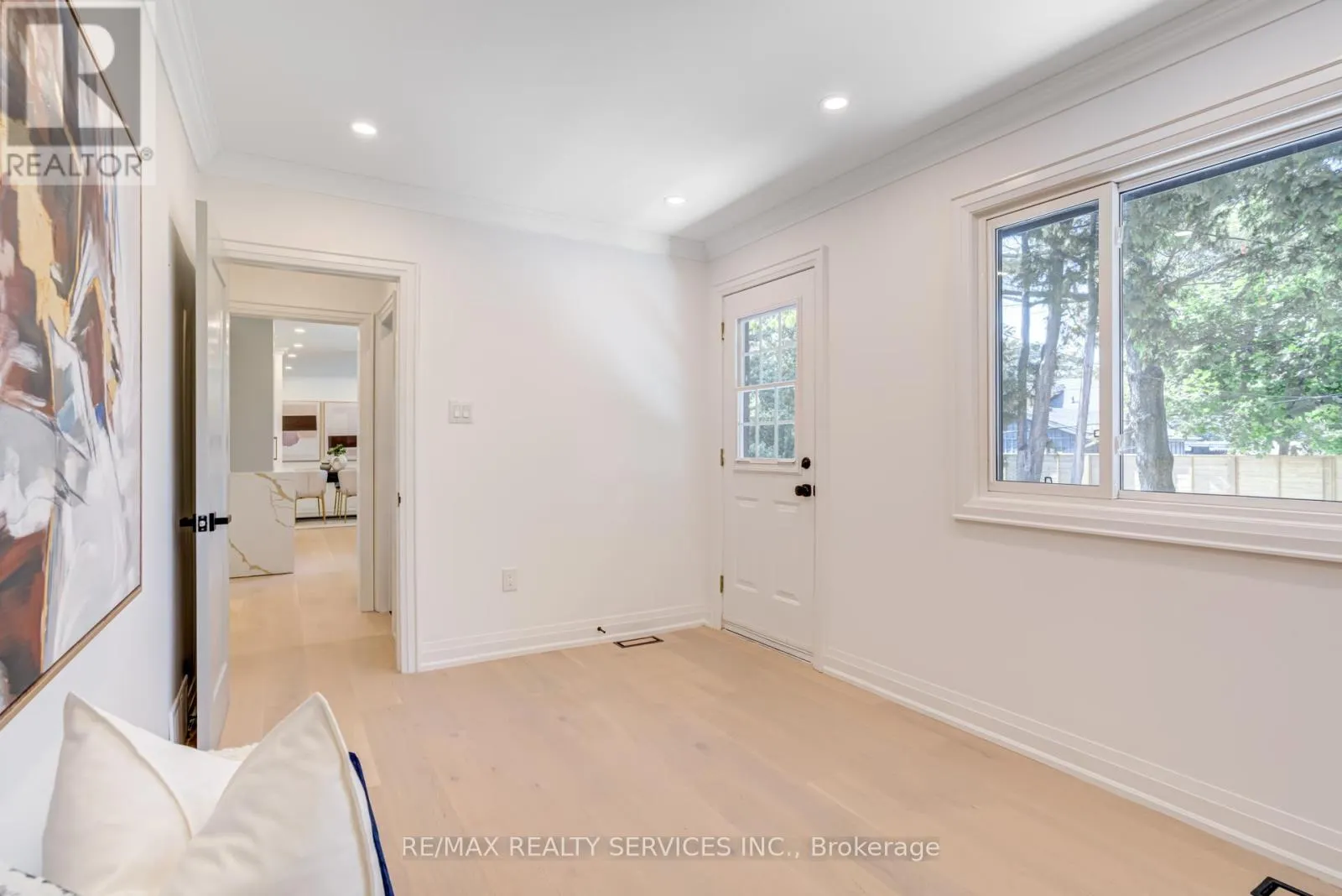 5133 CHERRYHILL CRESCENT