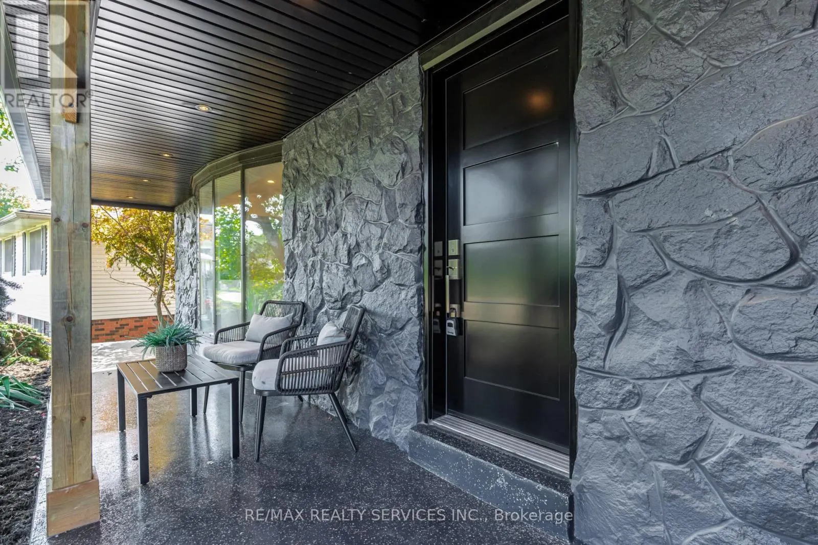 5133 CHERRYHILL CRESCENT