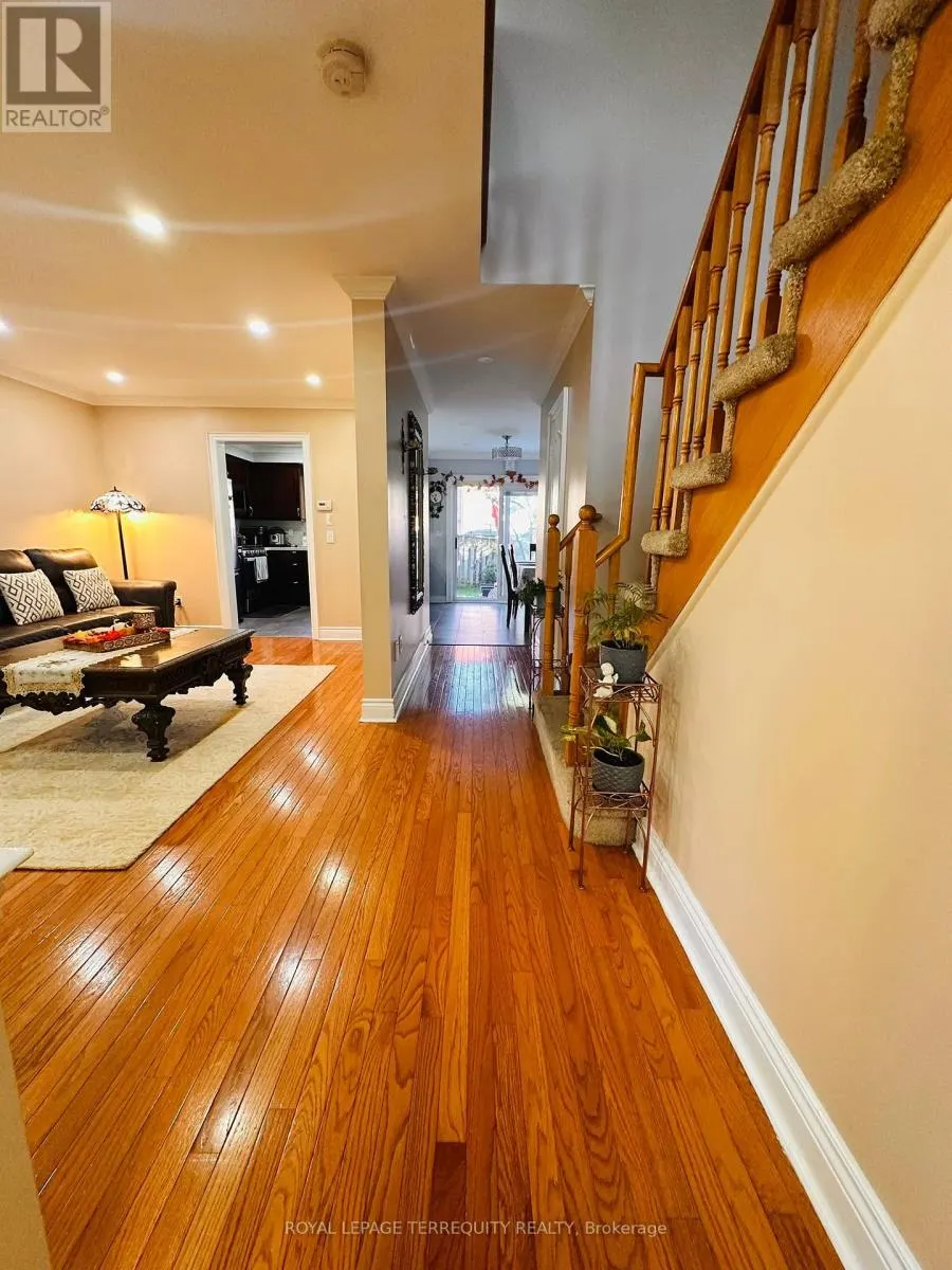 3836 RIDGEPOINT WAY