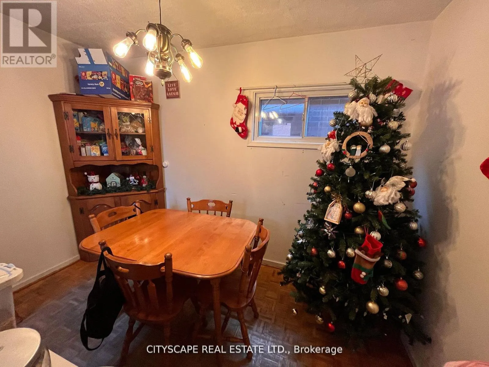 244 ROSETHORN AVENUE