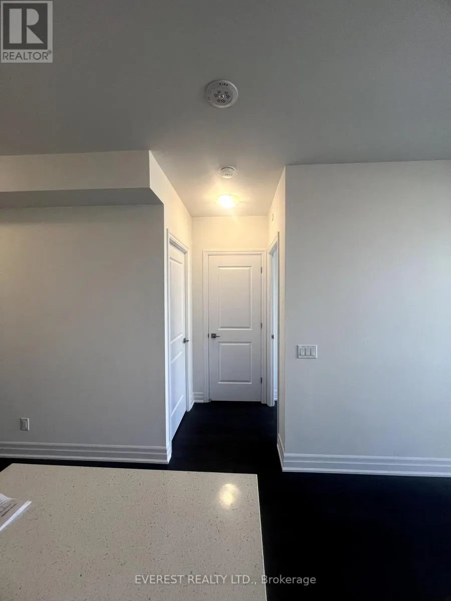 1711 - 30 ELM DRIVE E
