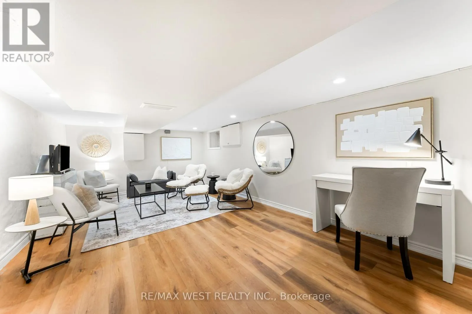 365 INDIAN GROVE