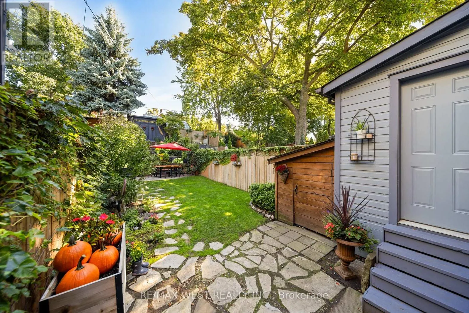 365 INDIAN GROVE