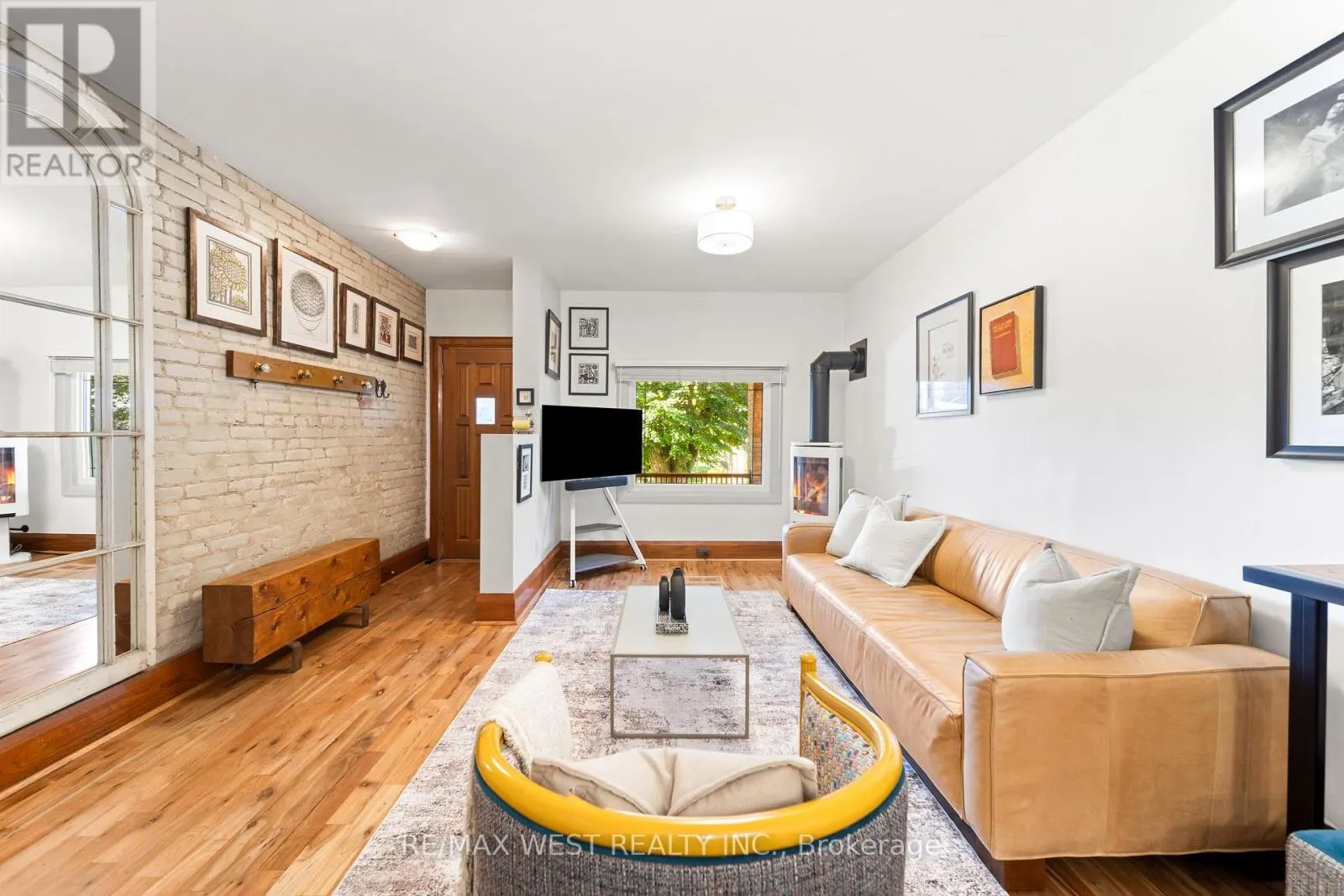 365 INDIAN GROVE