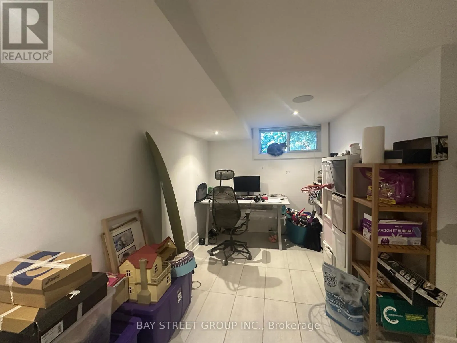 128 THOMPSON AVENUE