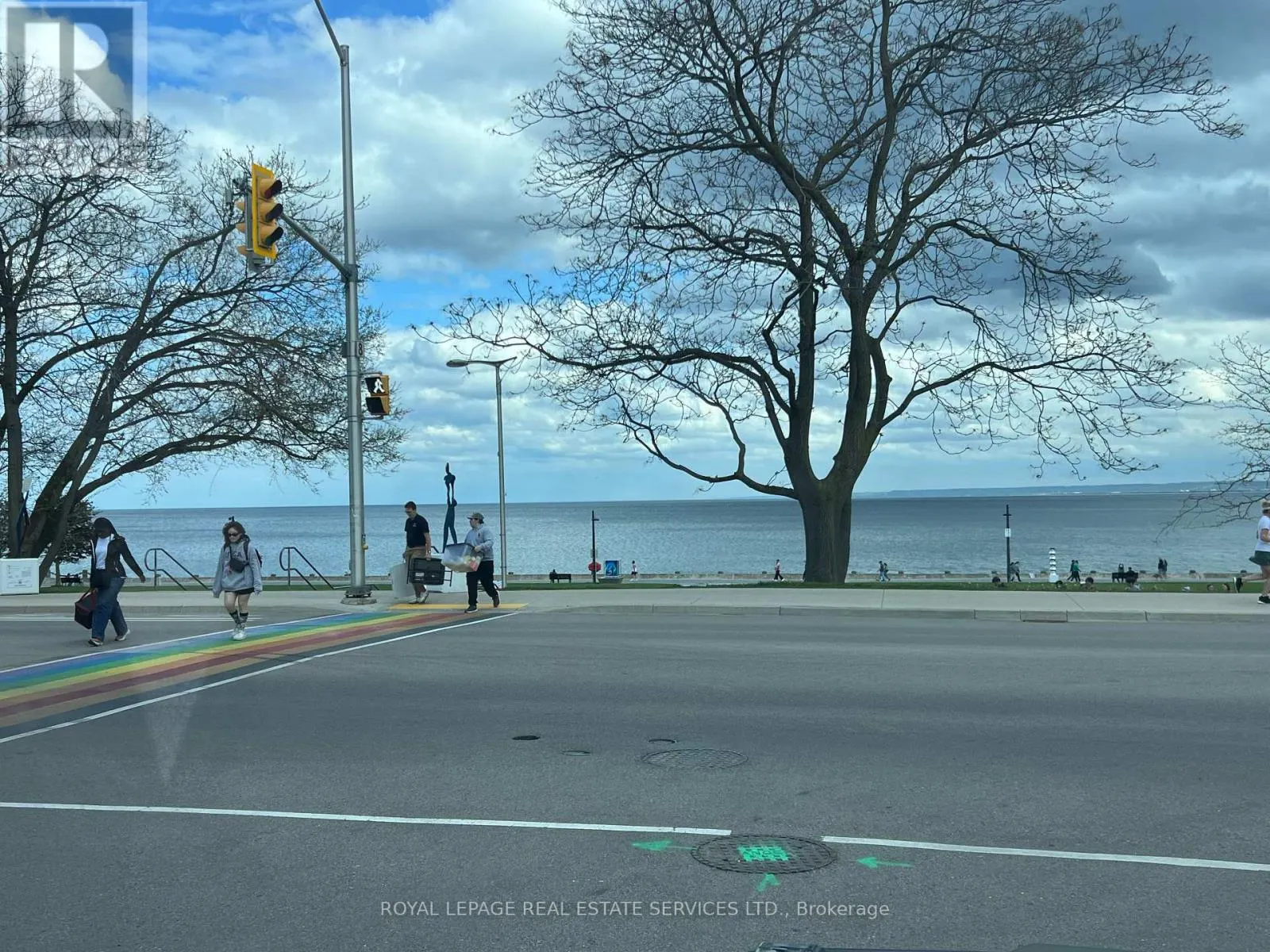 117 - 1441 ELGIN STREET