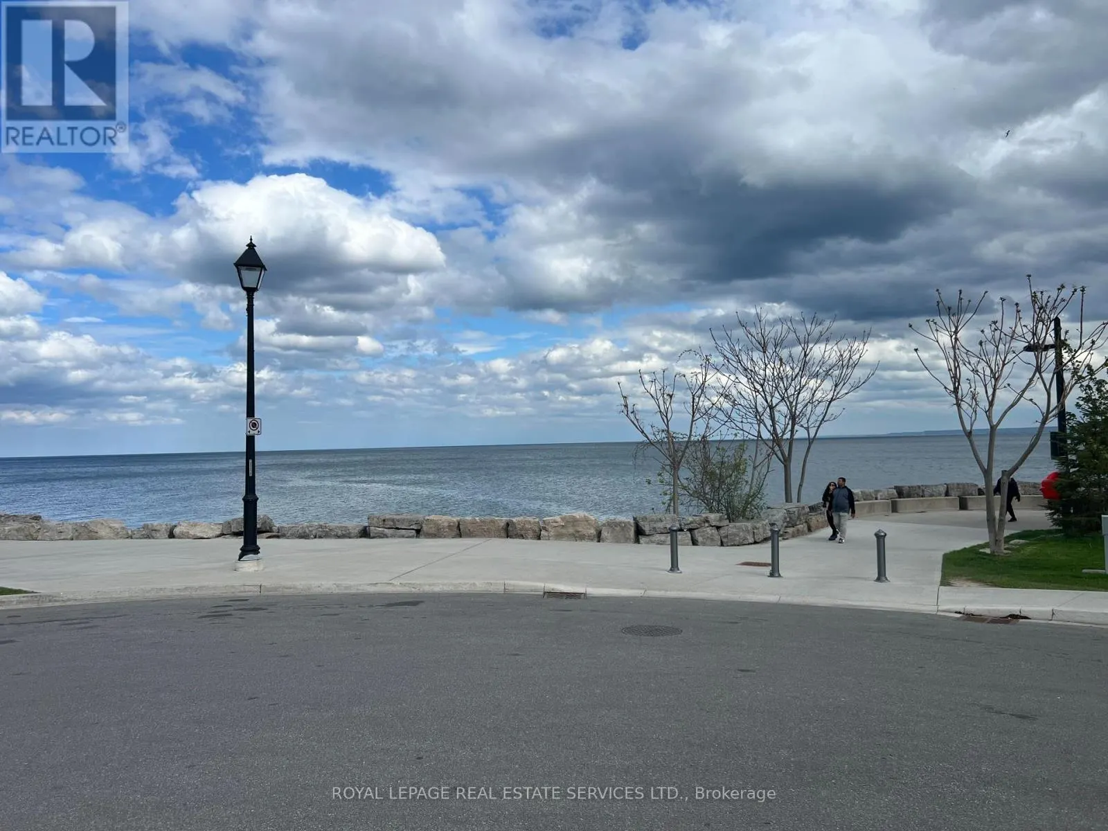 117 - 1441 ELGIN STREET