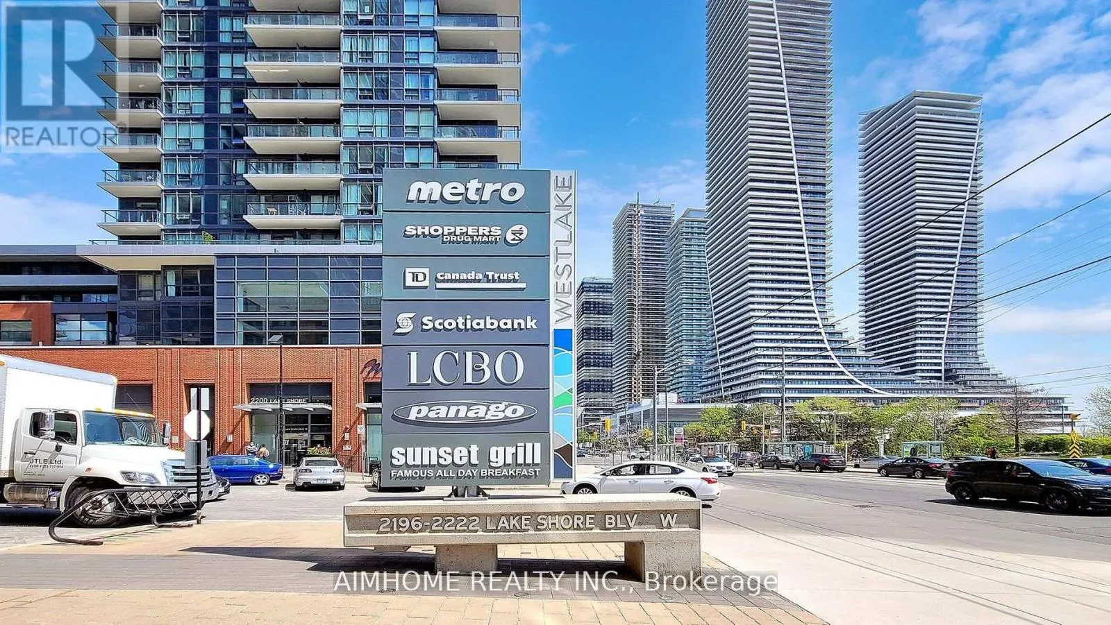 1909 - 2220 LAKESHORE BOULEVARD W