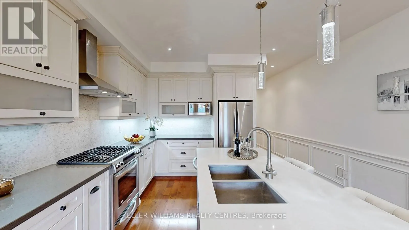 272 B BOON AVENUE
