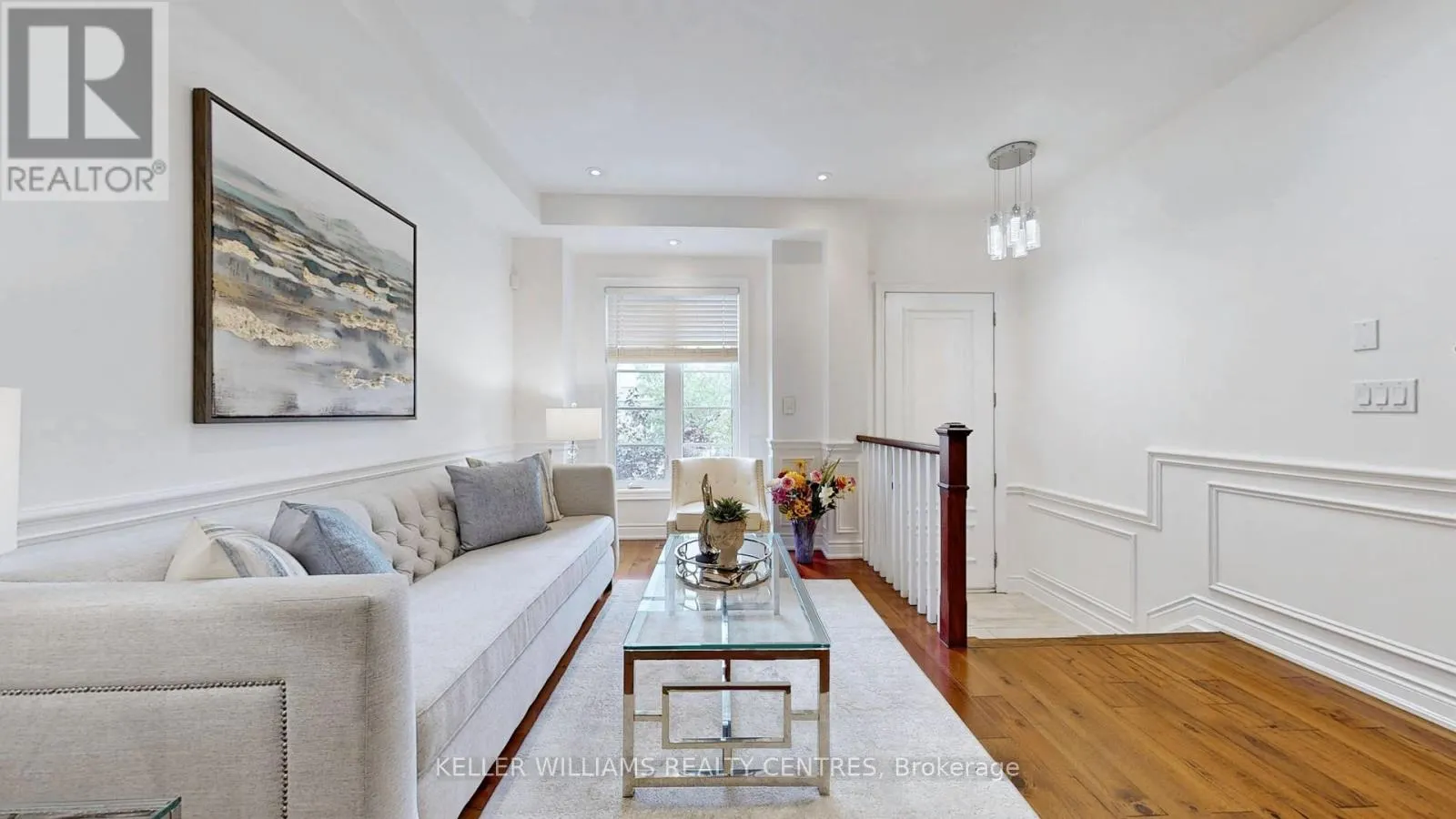 272 B BOON AVENUE
